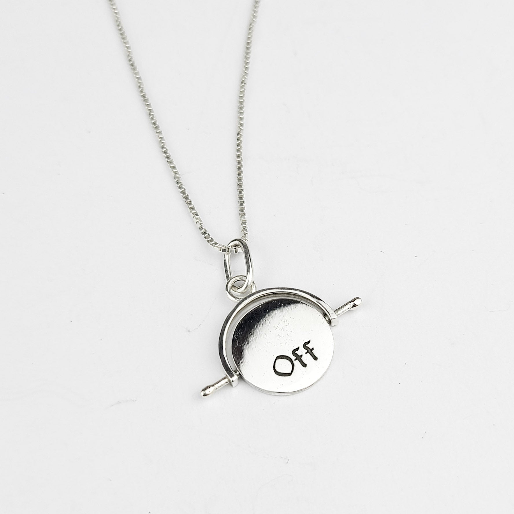 Fuck Off Spinning Pendant - Inchoo Bijoux