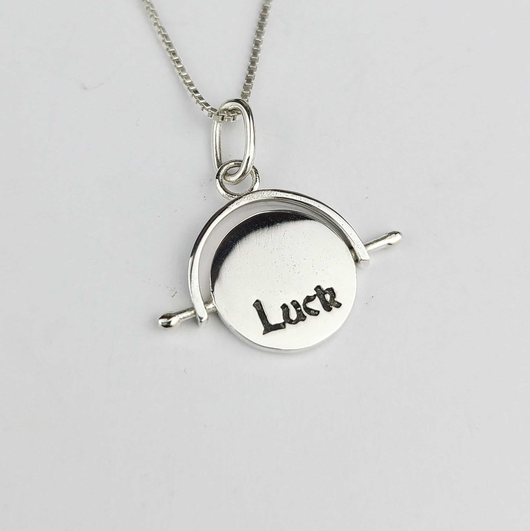 Good Luck Spinning Charm - Inchoo Bijoux