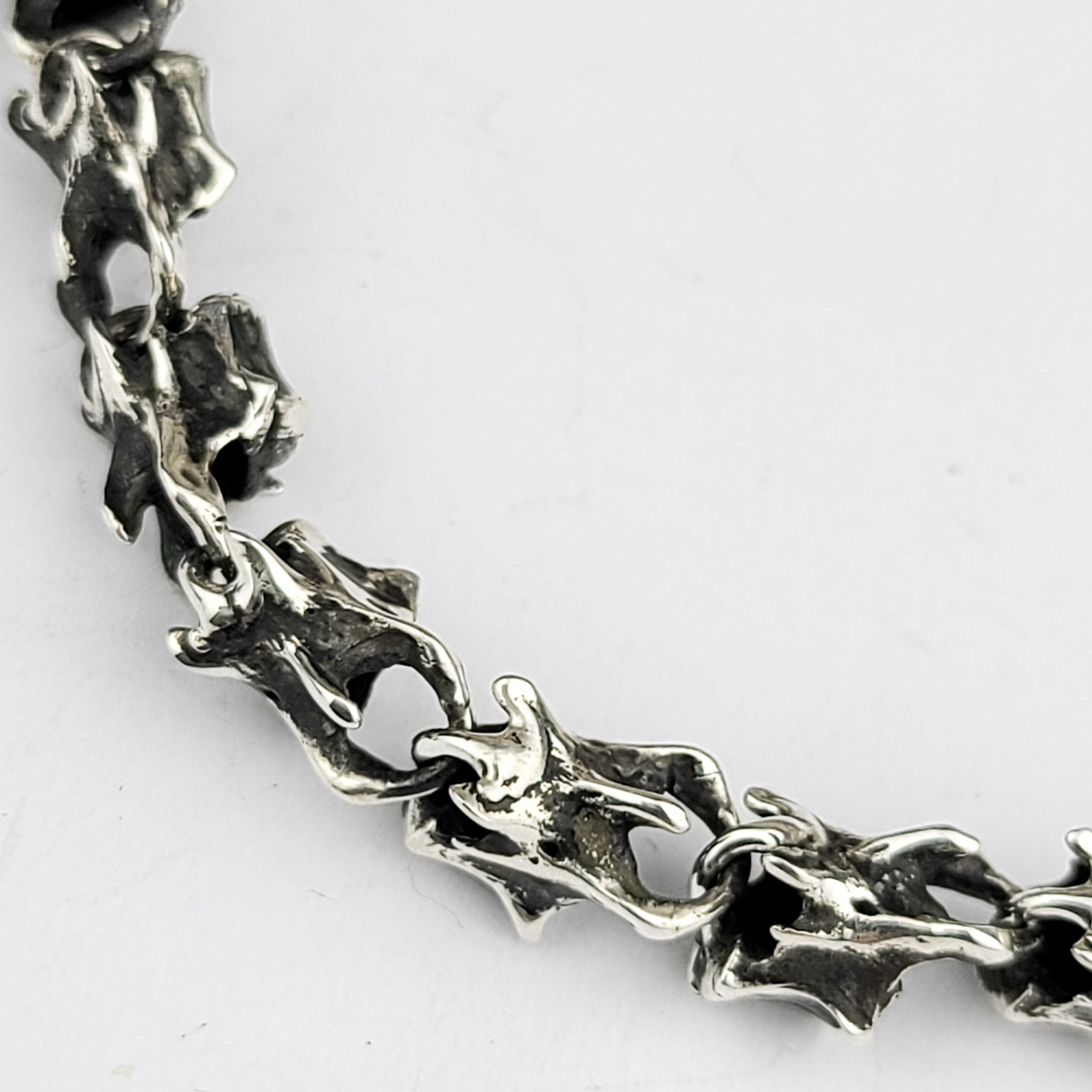 Thin Vertebra Bracelet, Bone Jewelry - Inchoo Bijoux