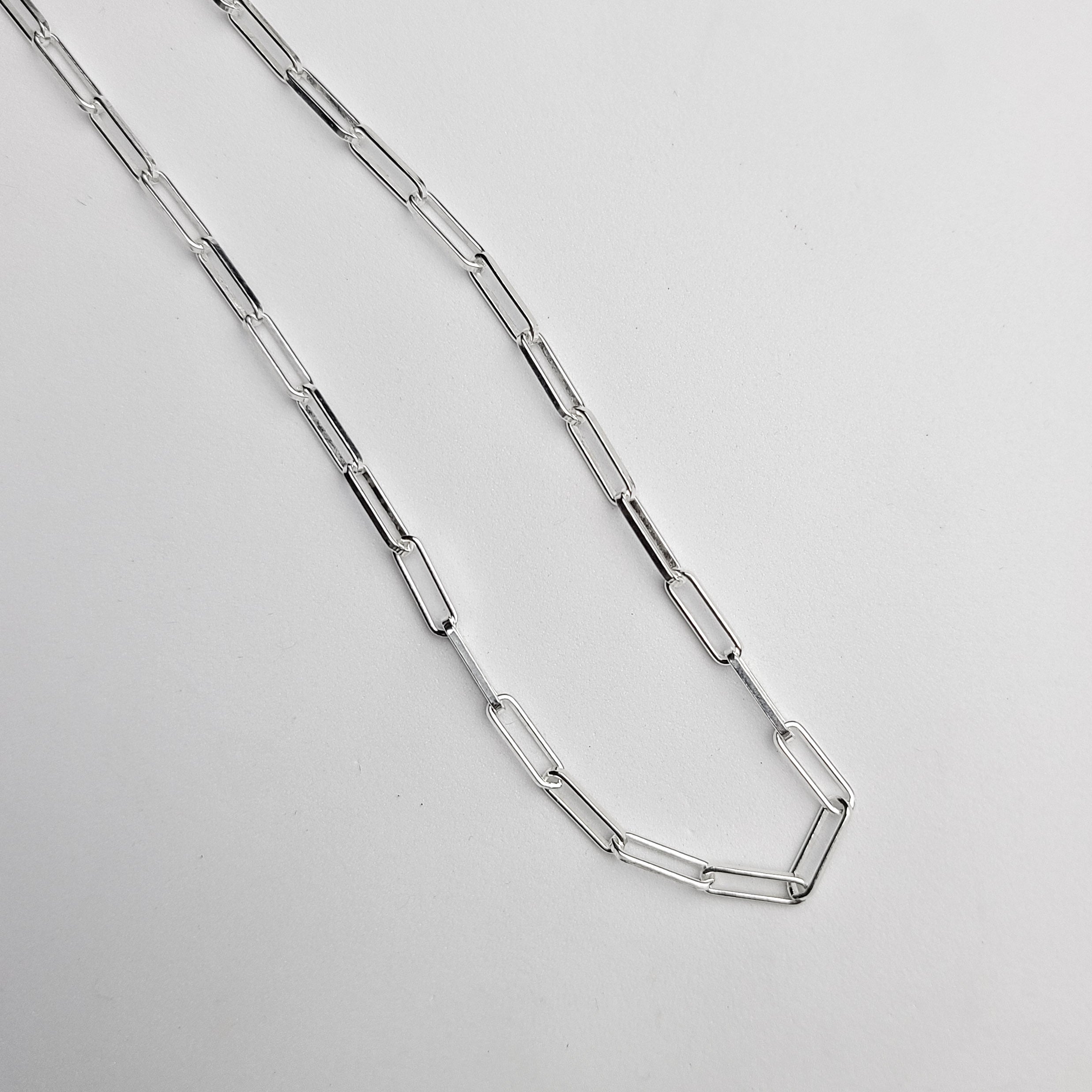 Thin Paper Clip Chain - Inchoo Bijoux
