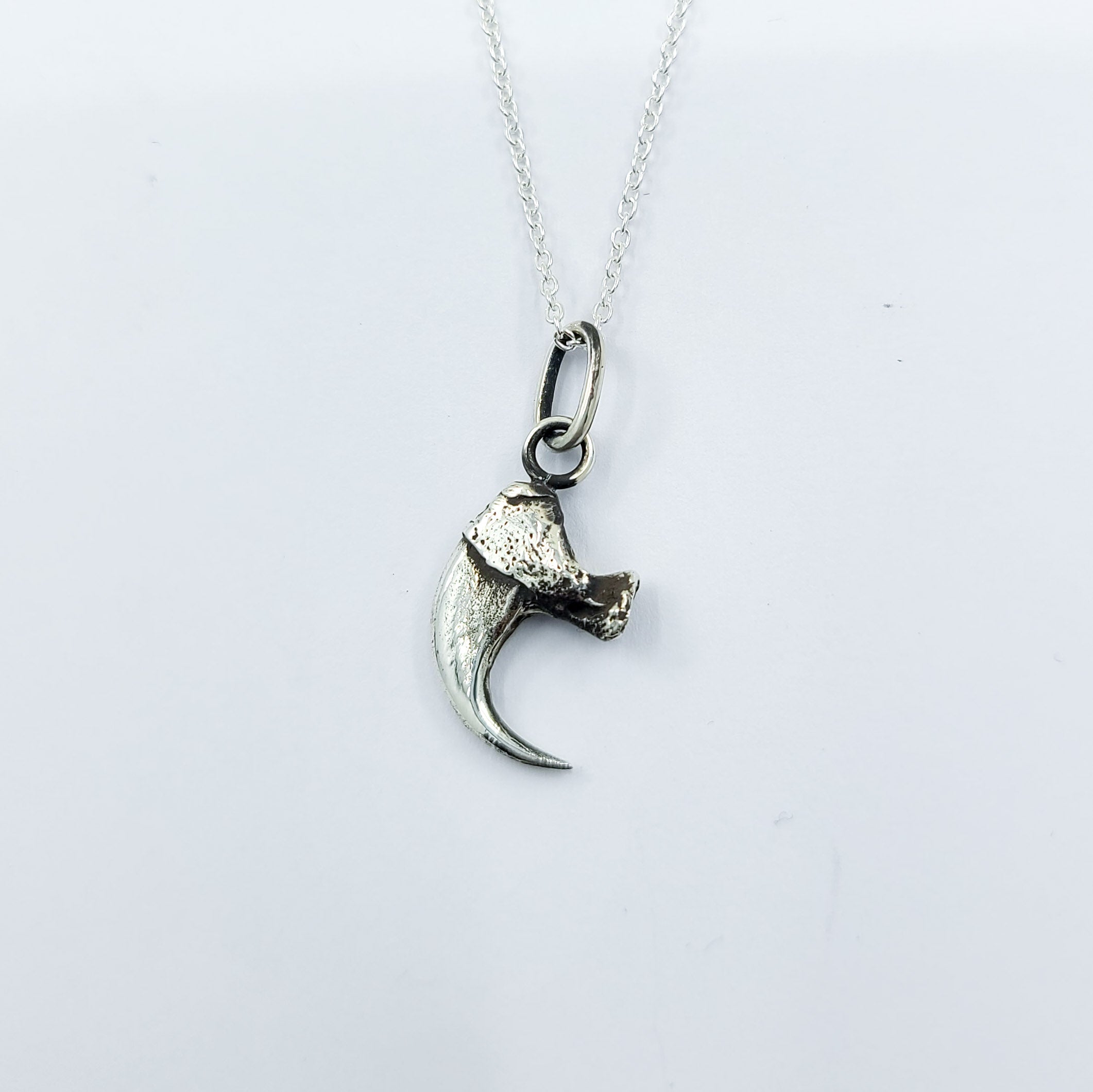 Small Cat Claw Pendant - Inchoo Bijoux
