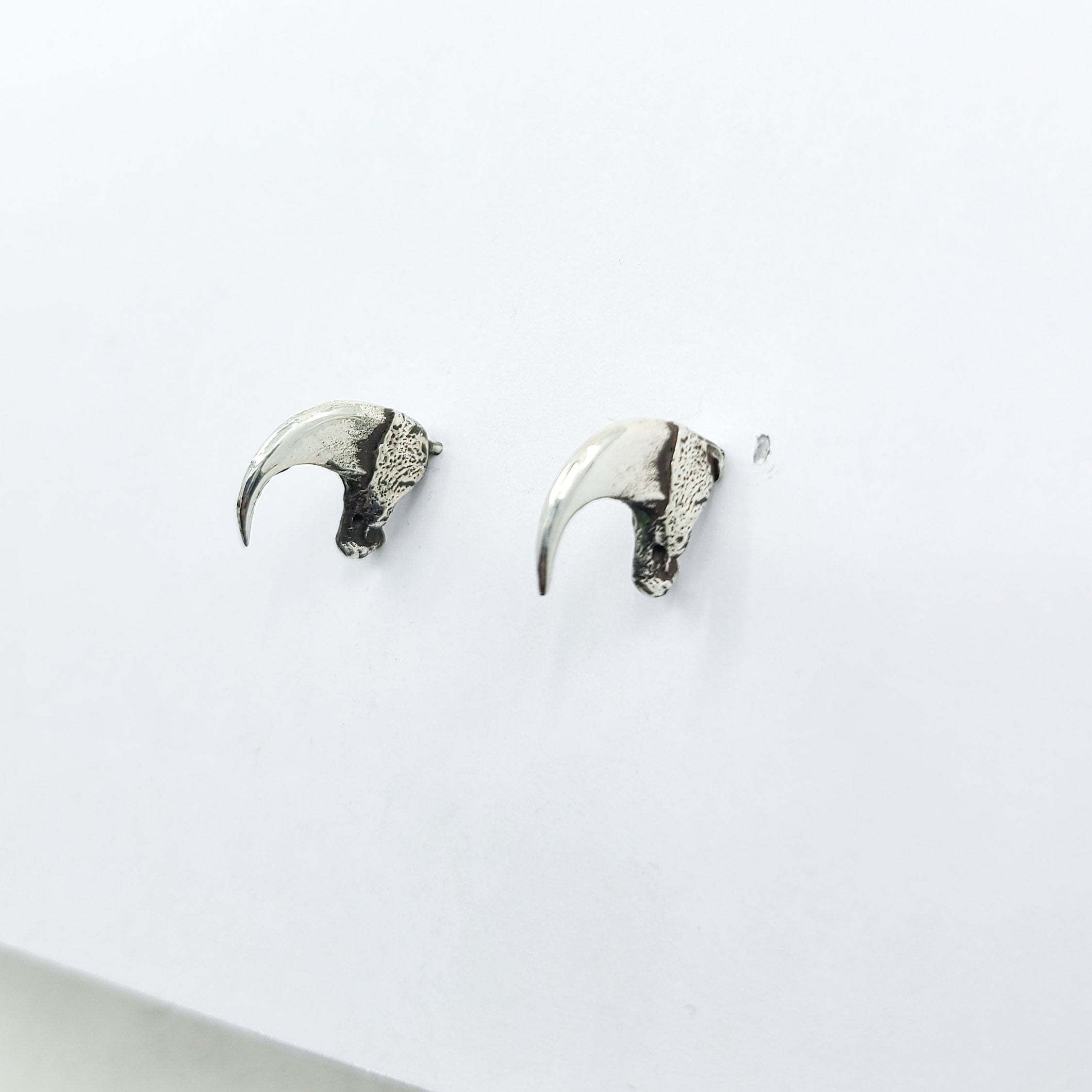 Cat Claw Stud Earrings - Inchoo Bijoux
