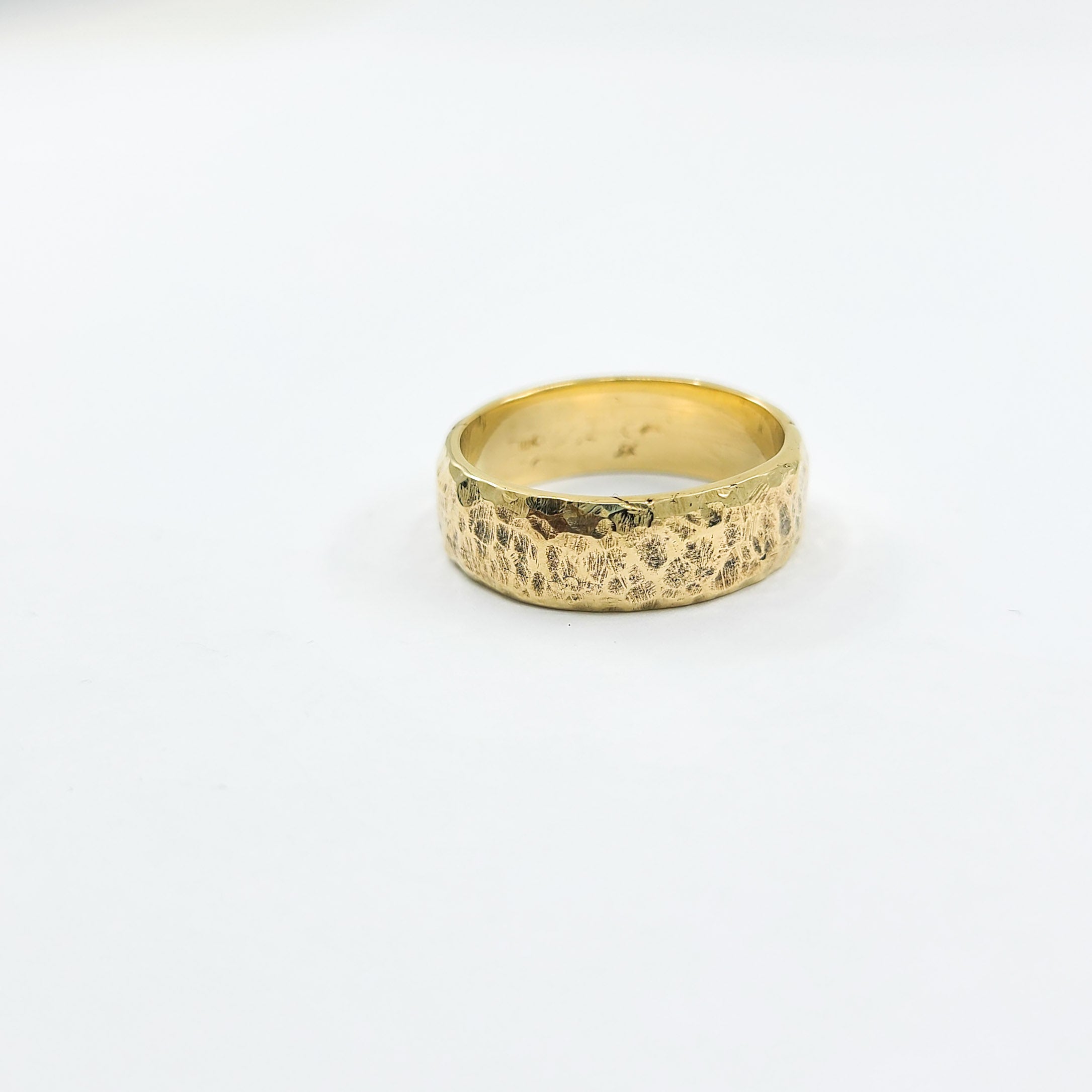 Hammered Rustic Solid Gold Wide Wedding Band - Unisex - 10K 14K