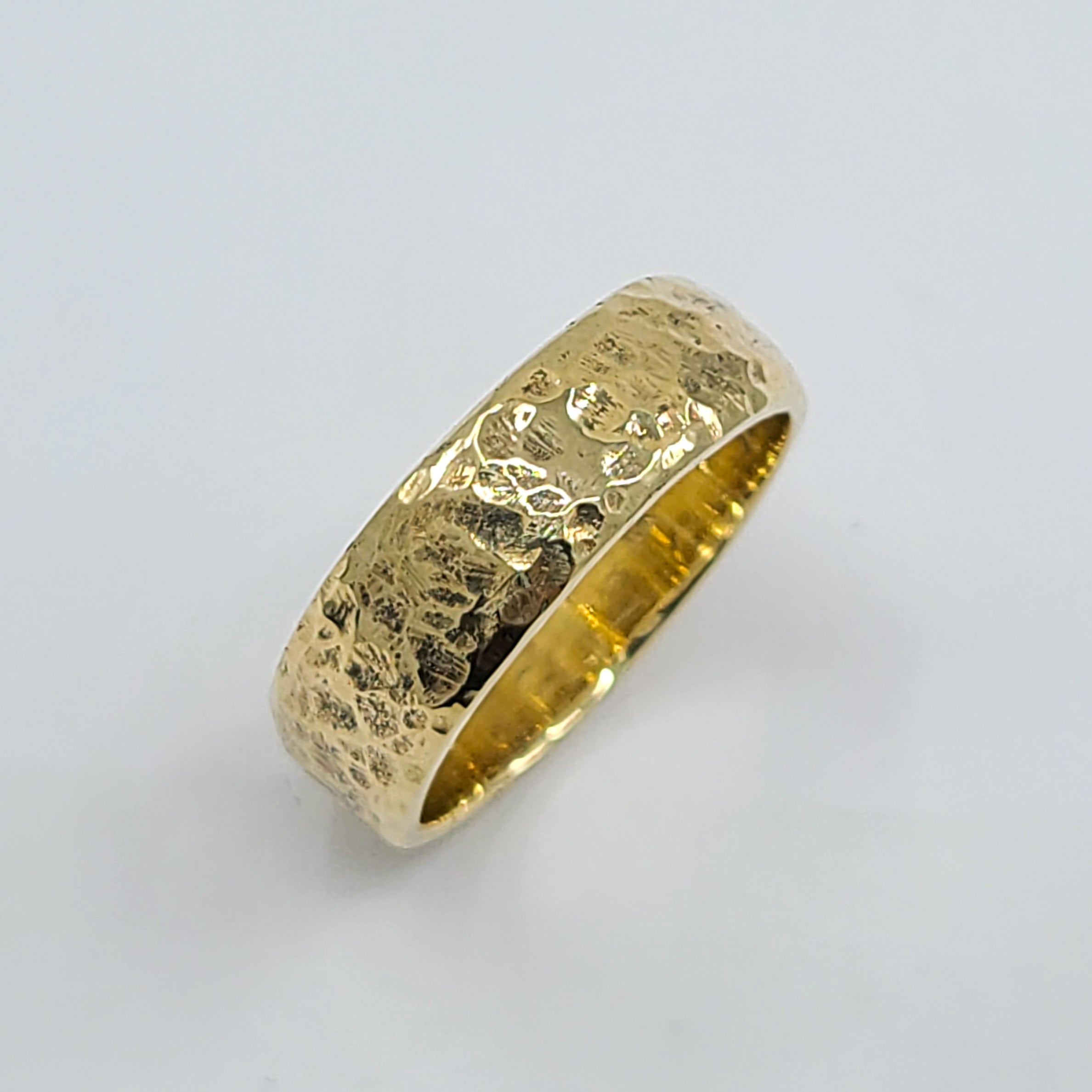 Hammered Rustic Solid Gold Wide Wedding Band - Unisex - 10K 14K