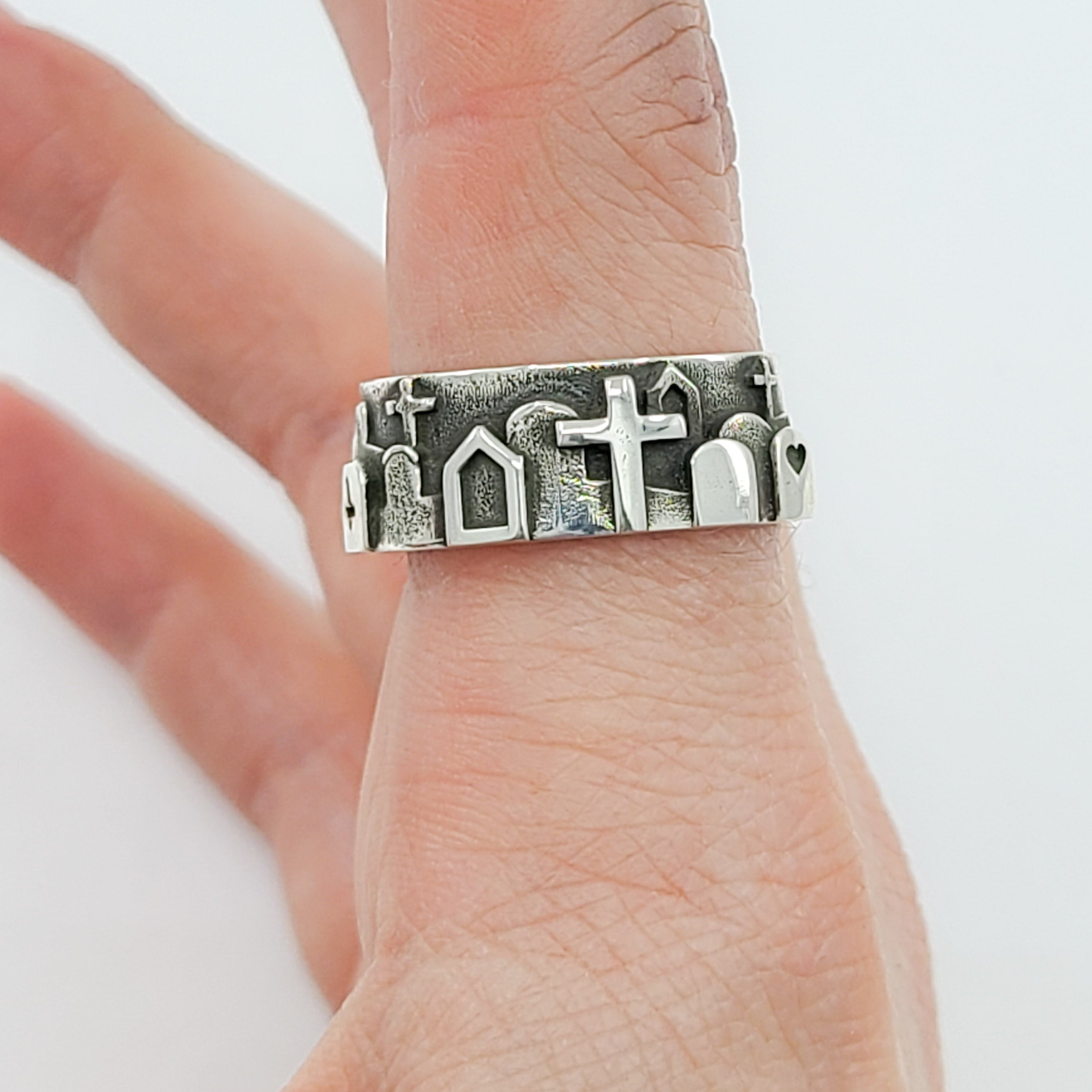 Graveyard Cemetery Ring - Inchoo Bijoux