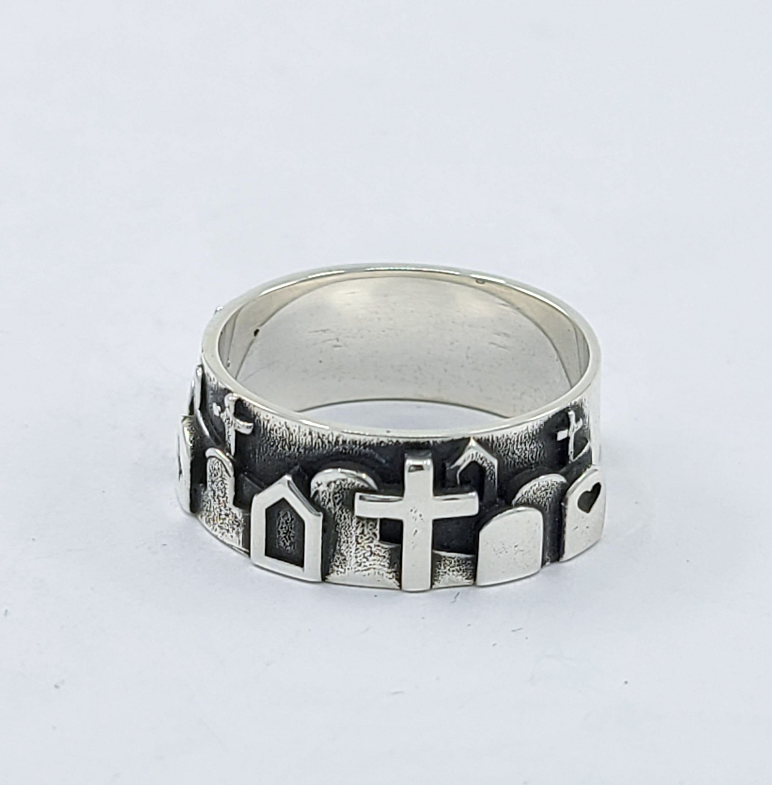 Graveyard Cemetery Ring - Inchoo Bijoux