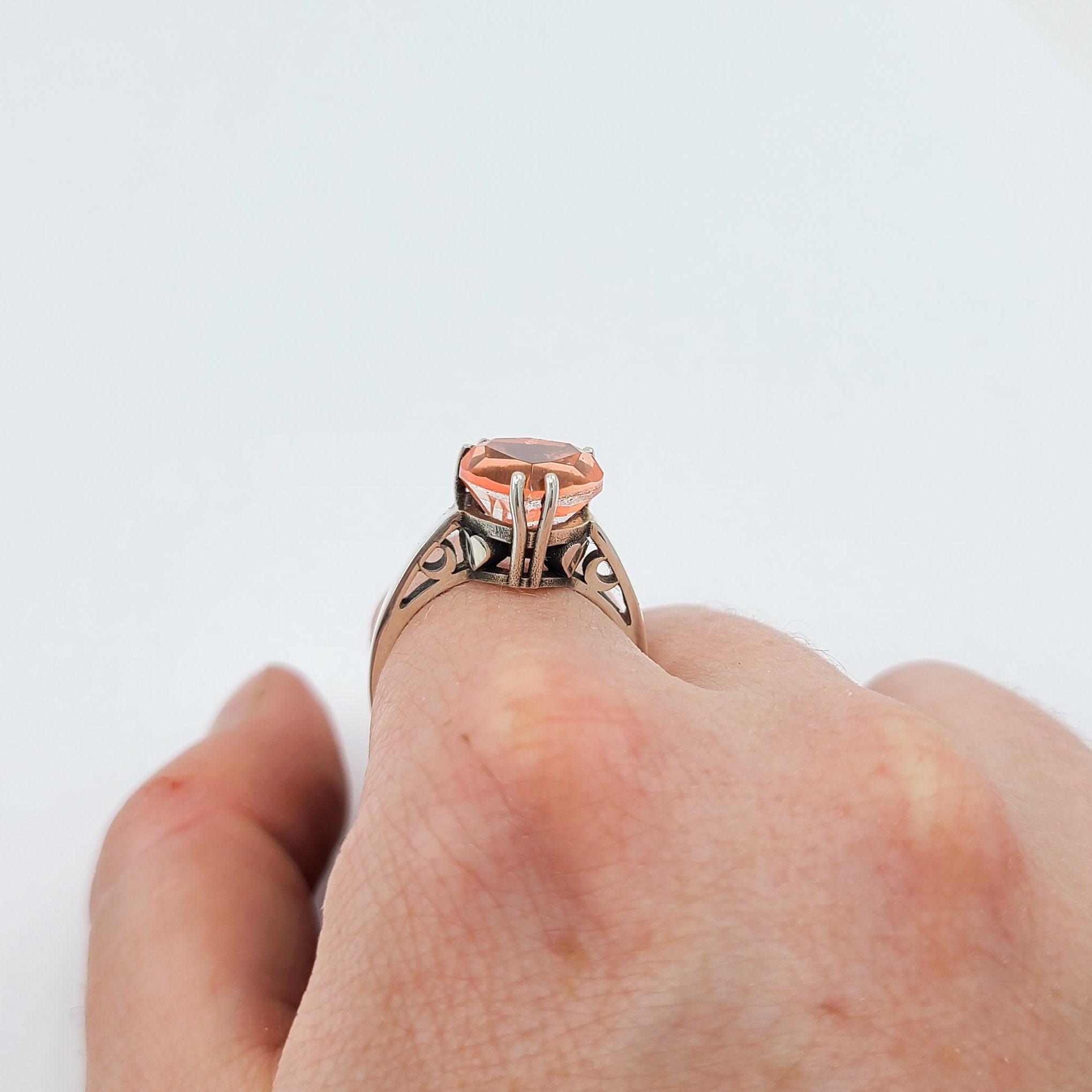 Pink Strawberry Quartz Heart Ring / Morganite Quartz