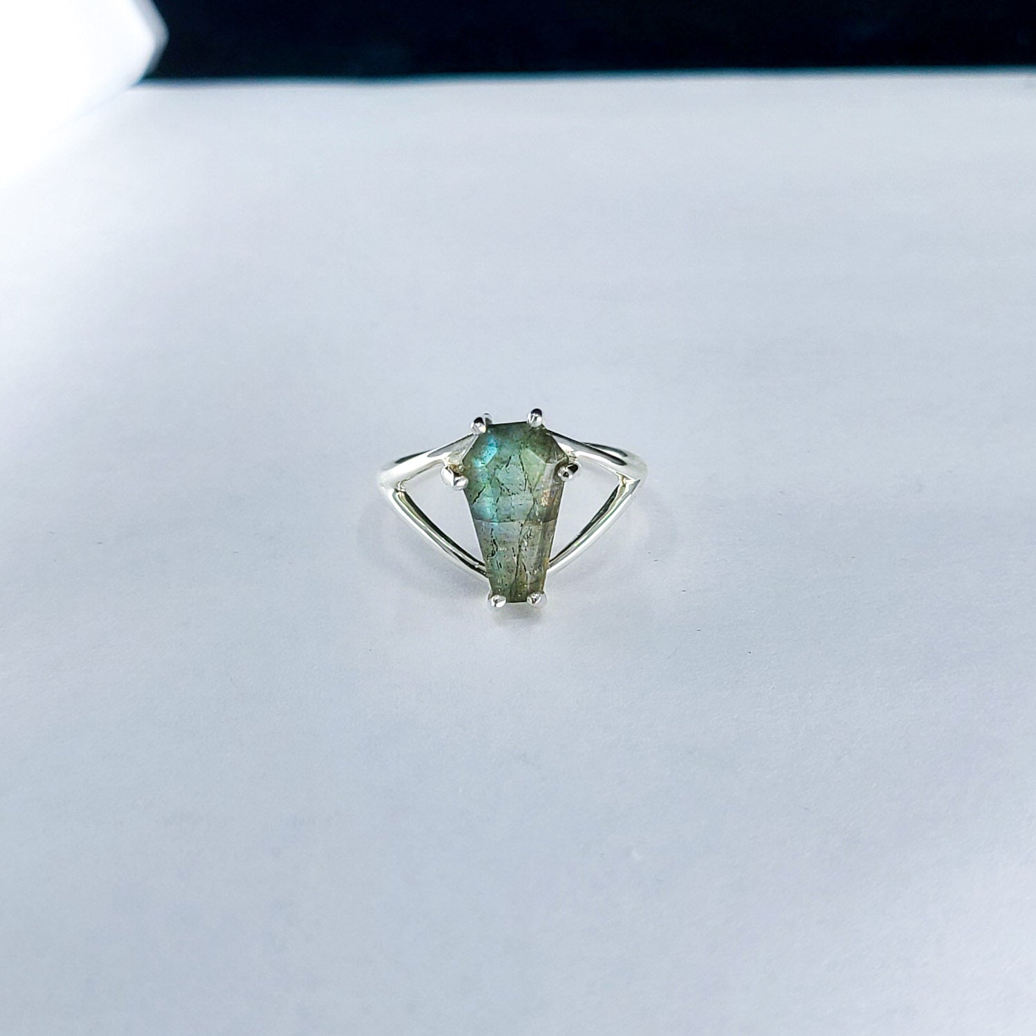 Big Labradorite Coffin Ring - Inchoo Bijoux