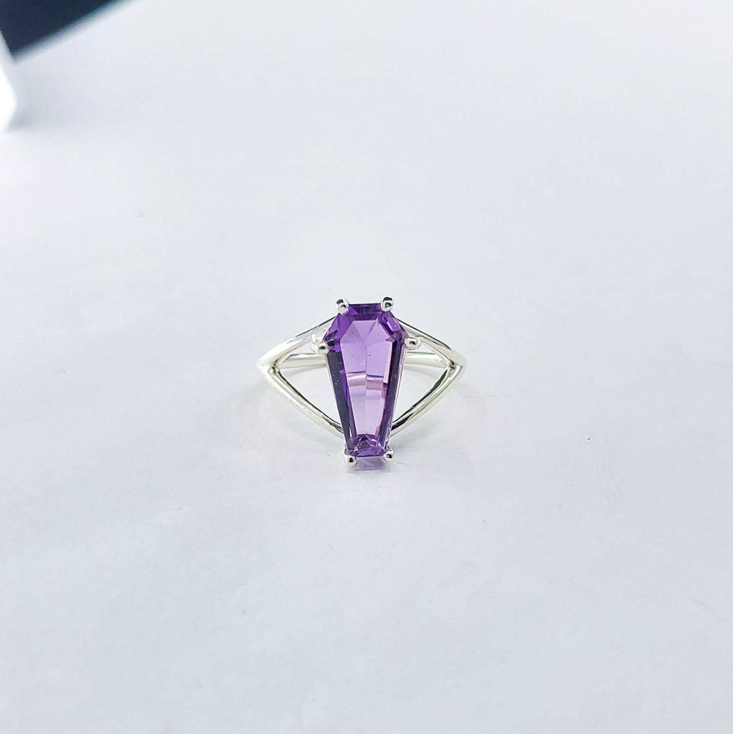 Big Purple Amethyst Coffin Ring - Inchoo Bijoux