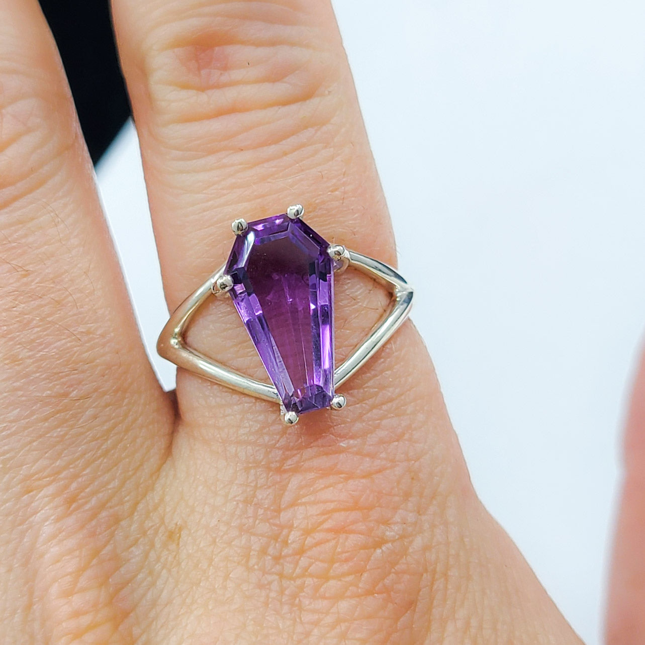 Big Purple Amethyst Coffin Ring - Inchoo Bijoux