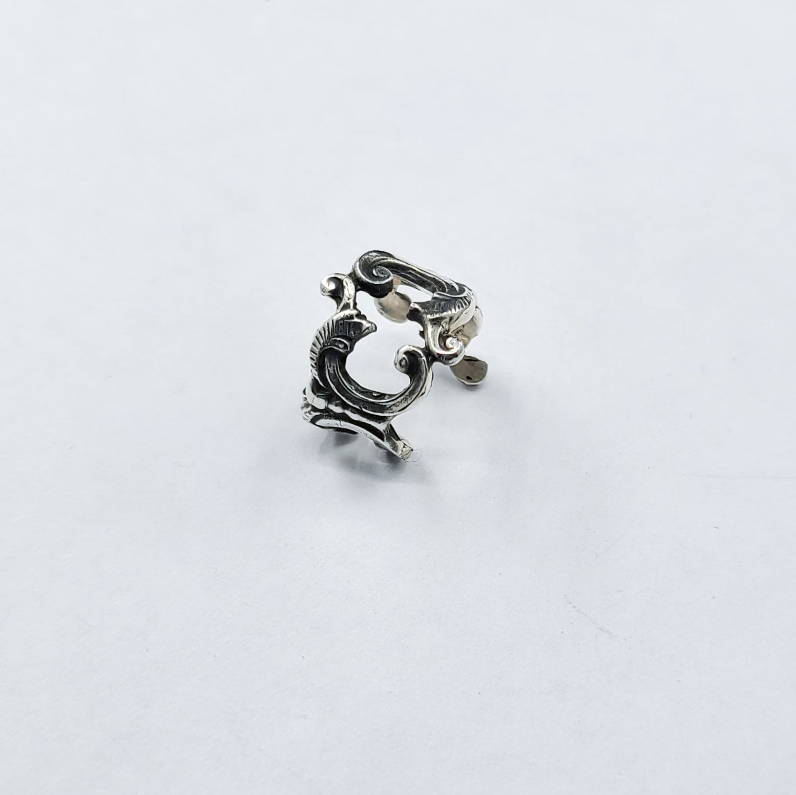 Ornate Baroque Lip Cuff - Ear Cuff - Inchoo Bijoux