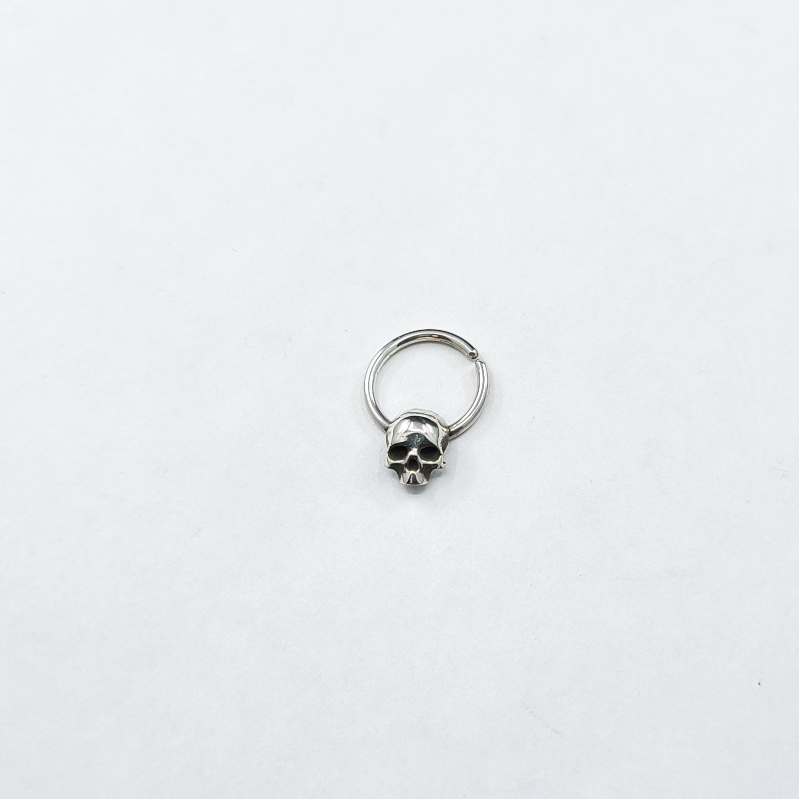 Cute Skull Septum Piercing