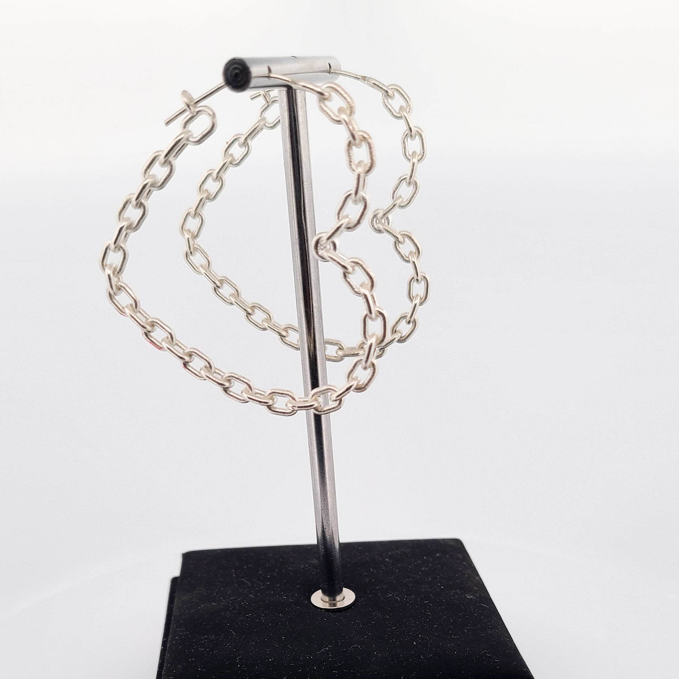 Big Heart Chain Hoops