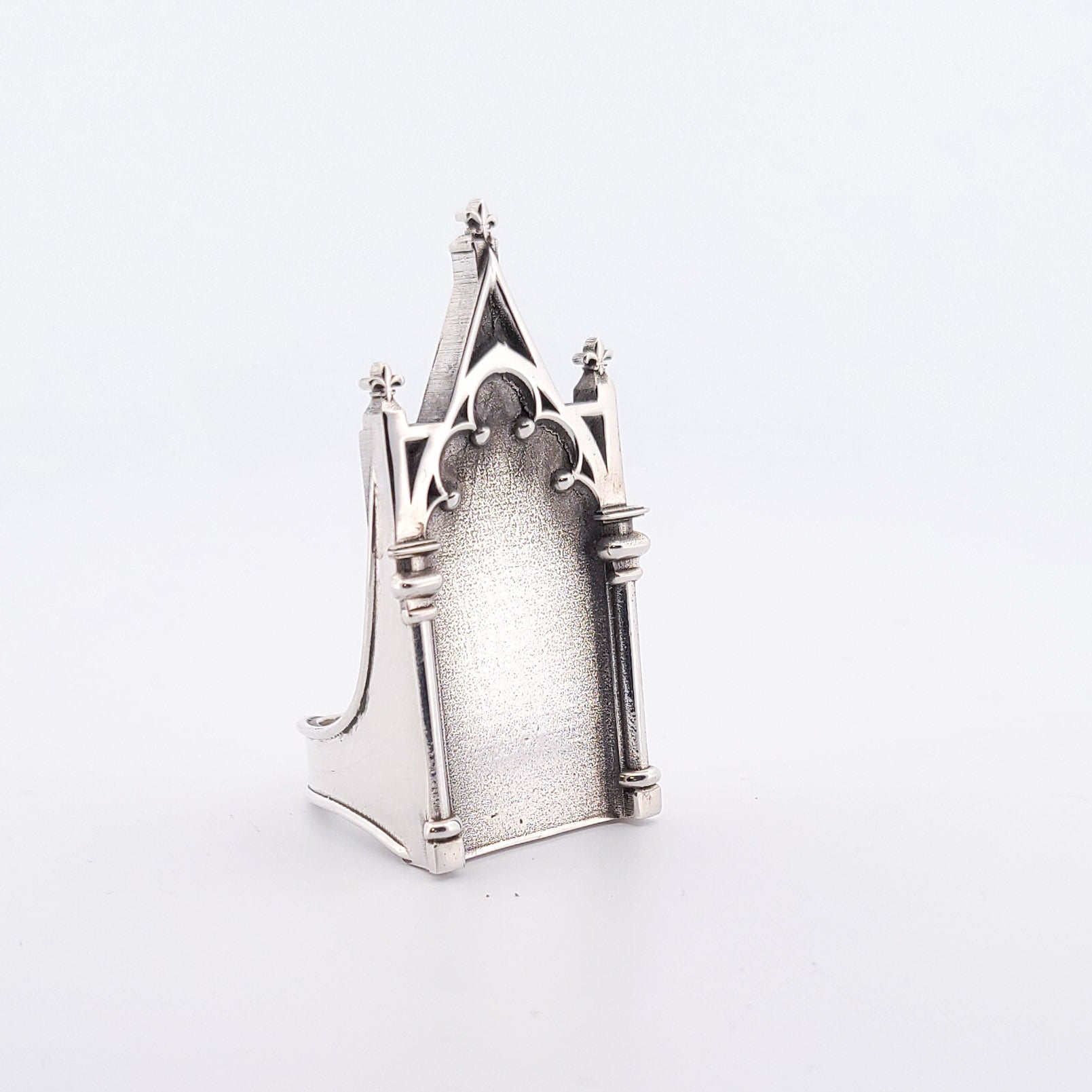 Big Cathedral Ring