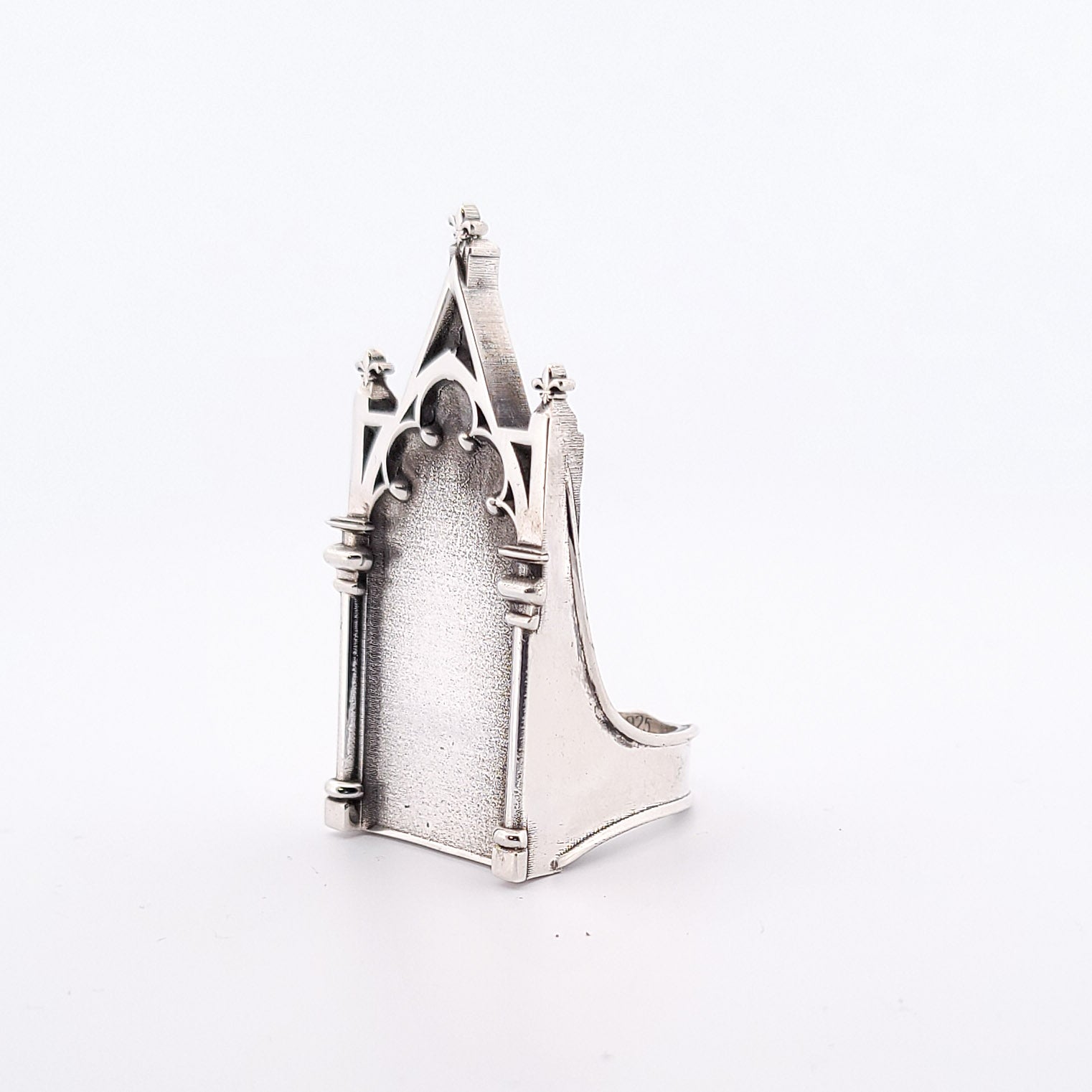 Big Cathedral Ring