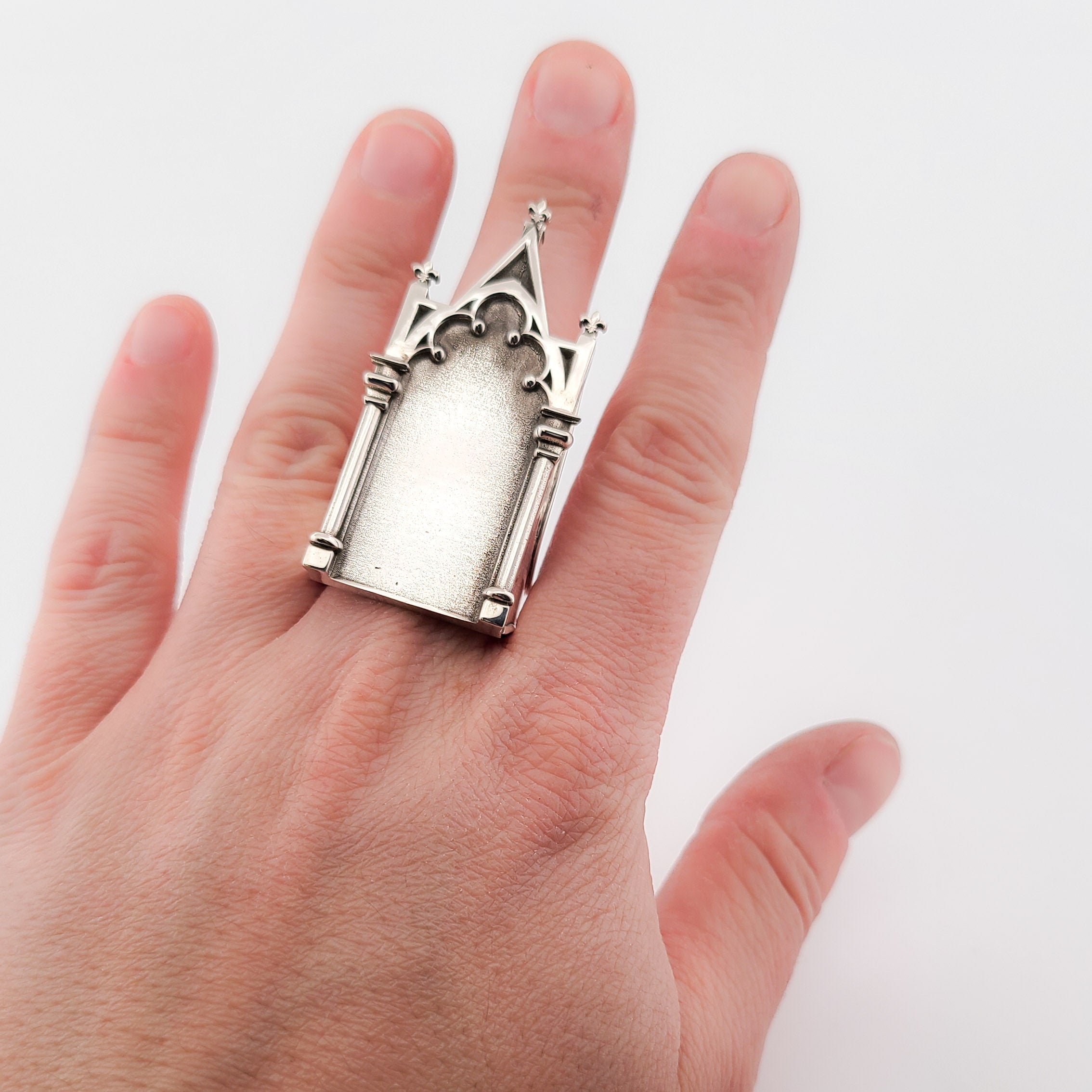 Big Cathedral Ring