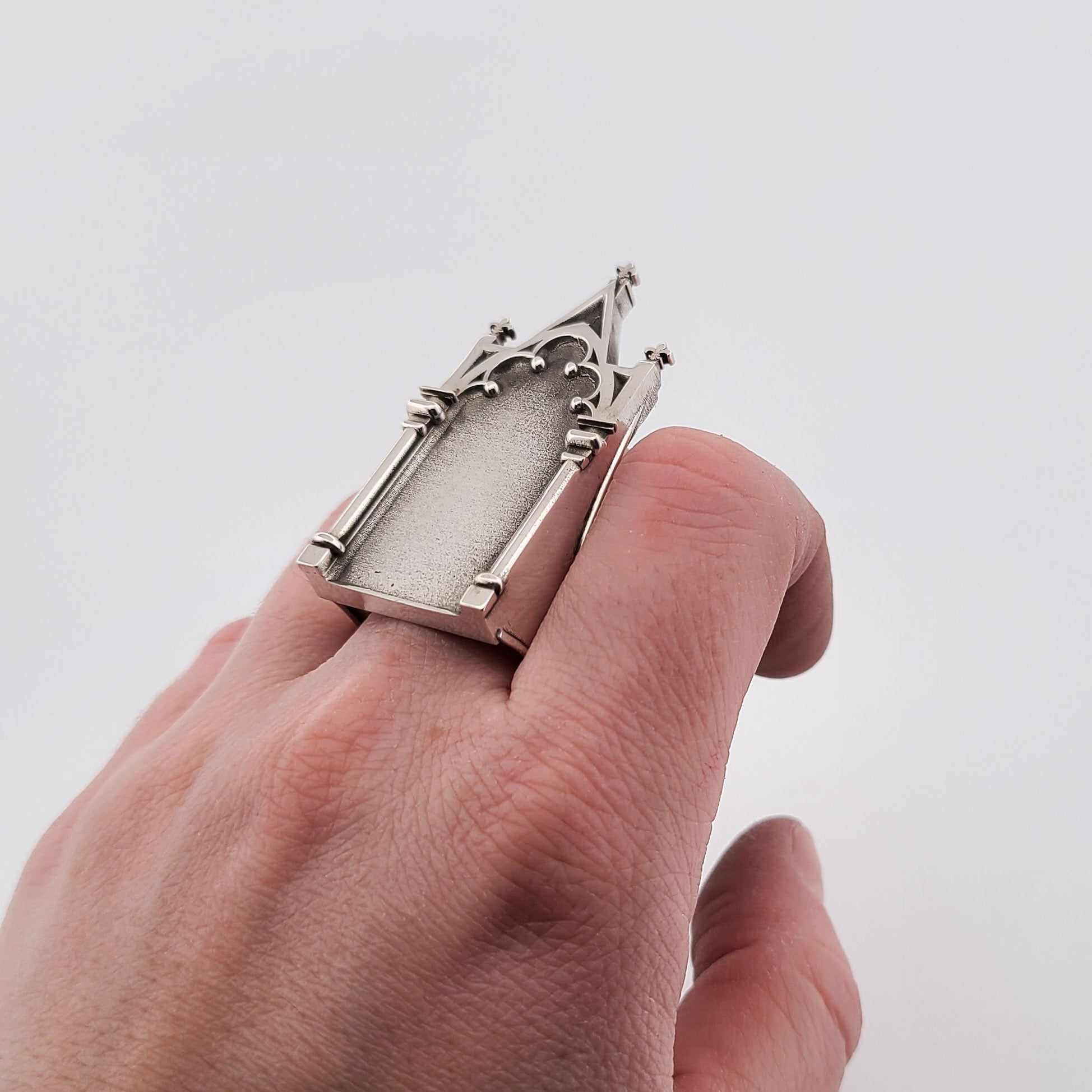 Big Cathedral Ring