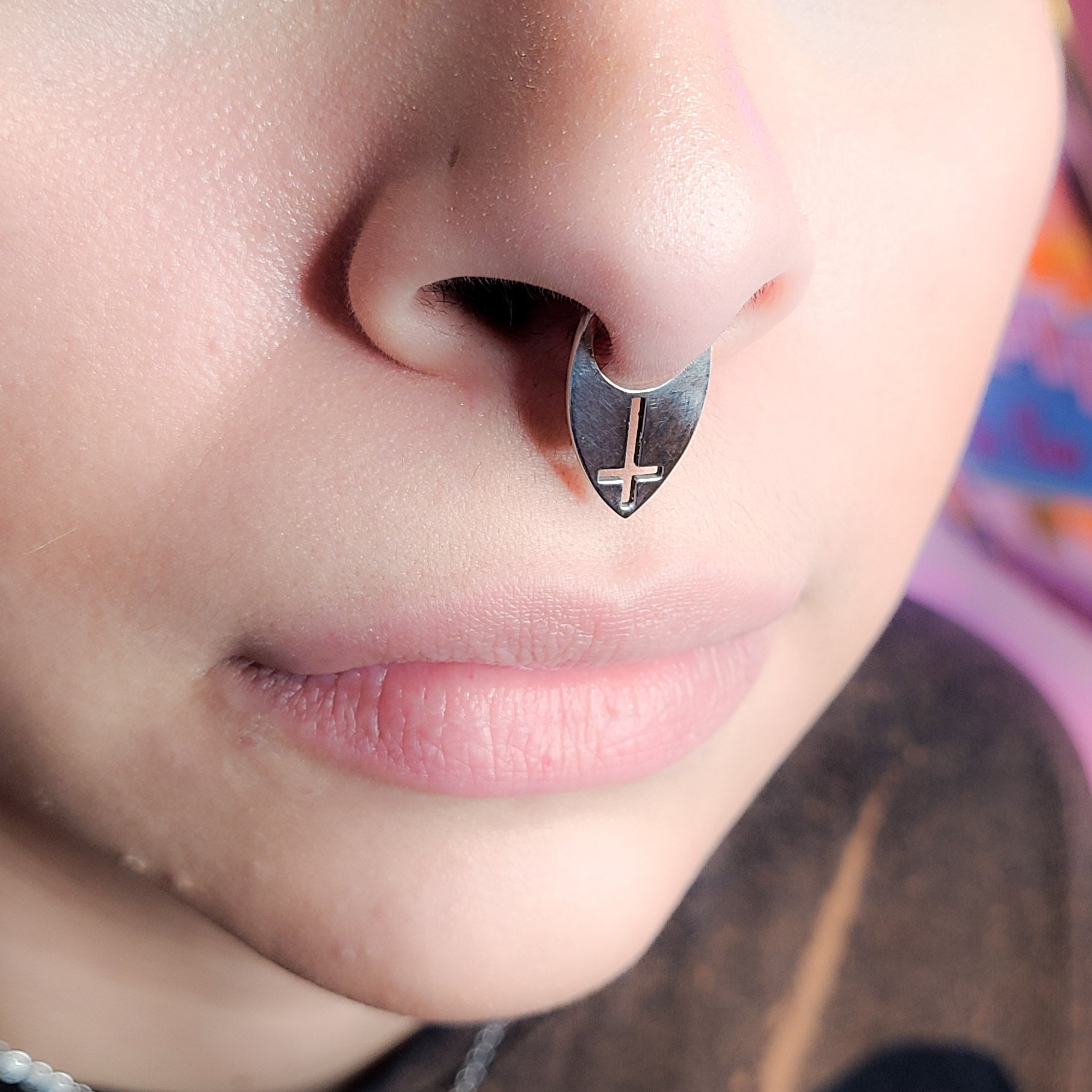 Inverted Cross Septum Ring