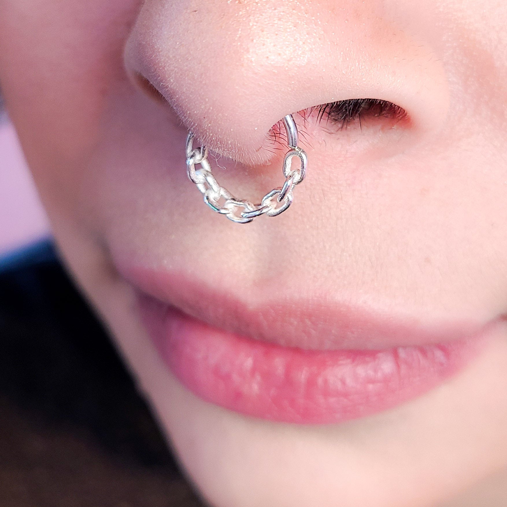 Solid Chain Septum Piercing