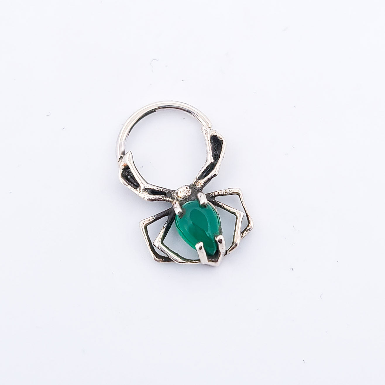 Green Onyx Spider Septum Piercing