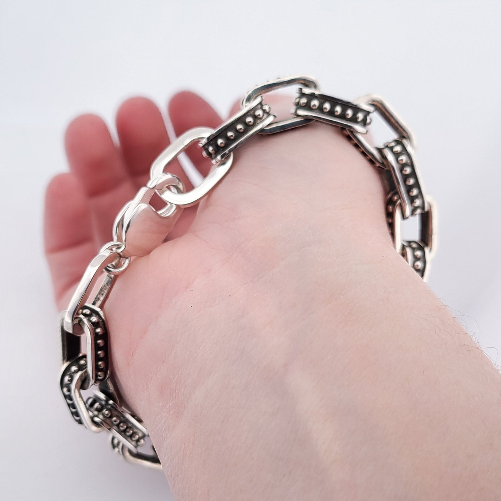Dotted Cable Link Massive Bracelet