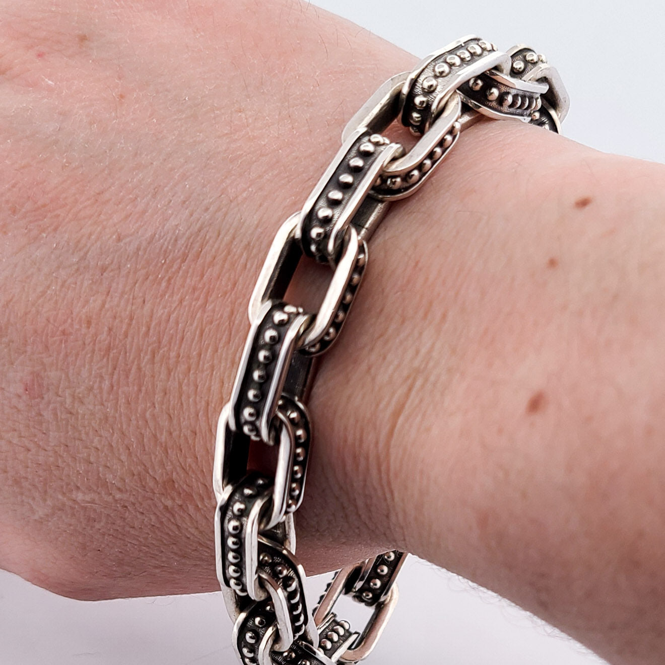 Dotted Cable Link Massive Bracelet