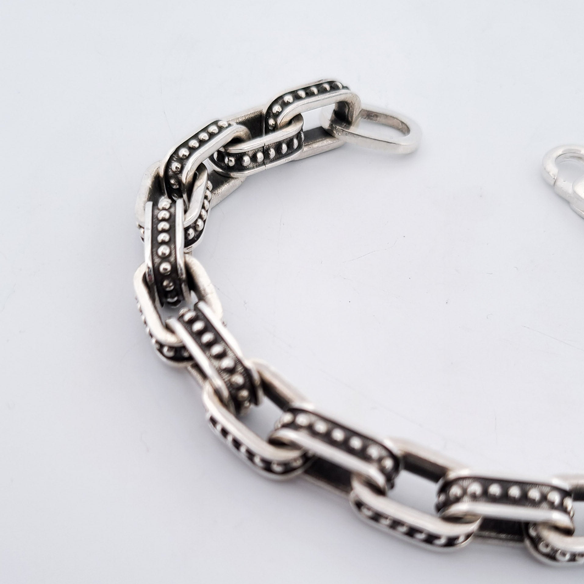 Dotted Cable Link Massive Bracelet