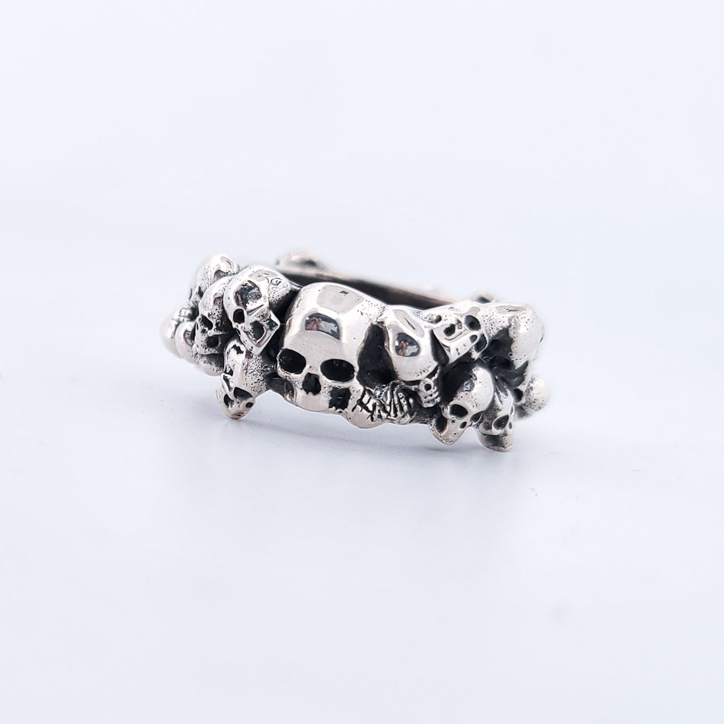 Big Catacombes Ring Band