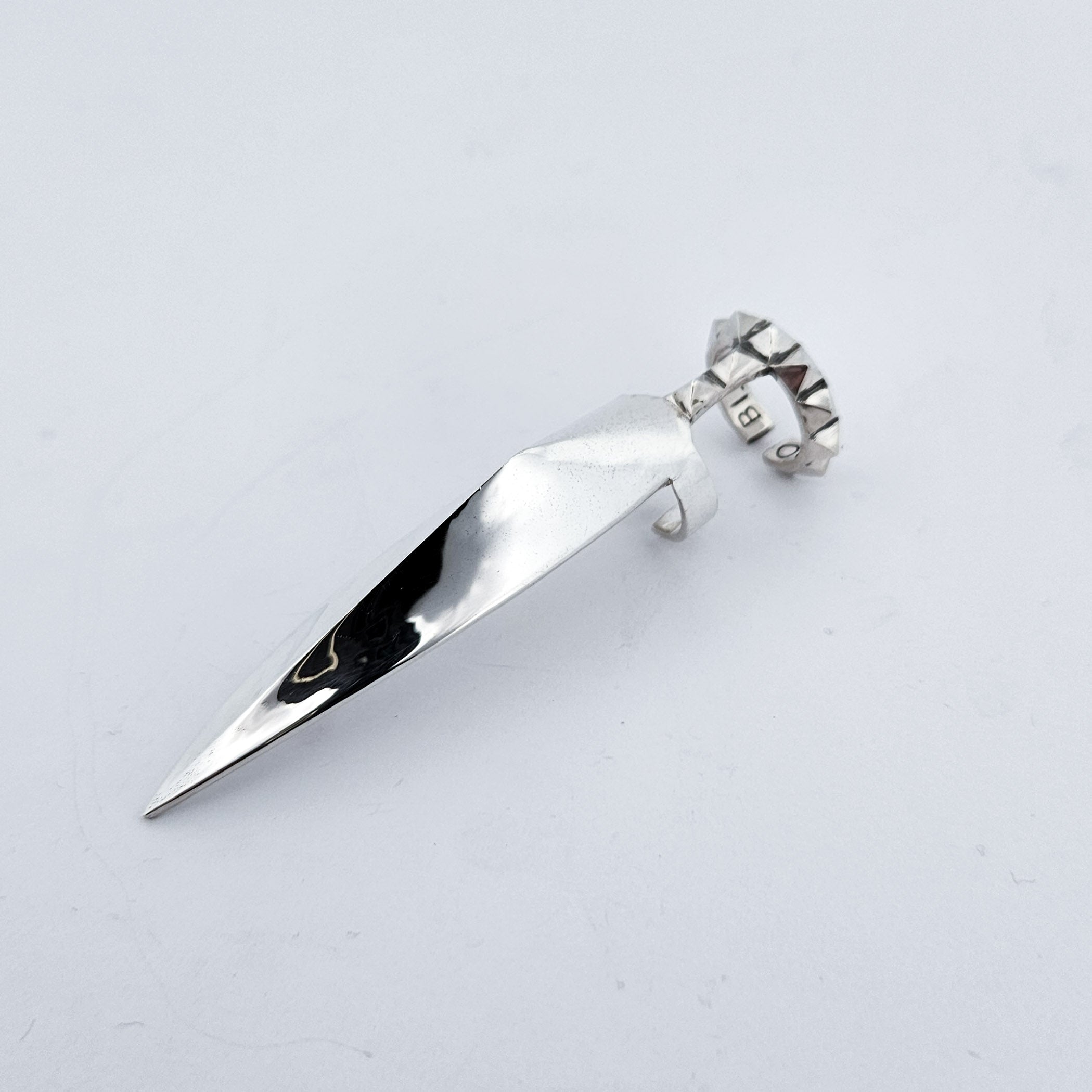Studded Pyramid Oversized Claw
