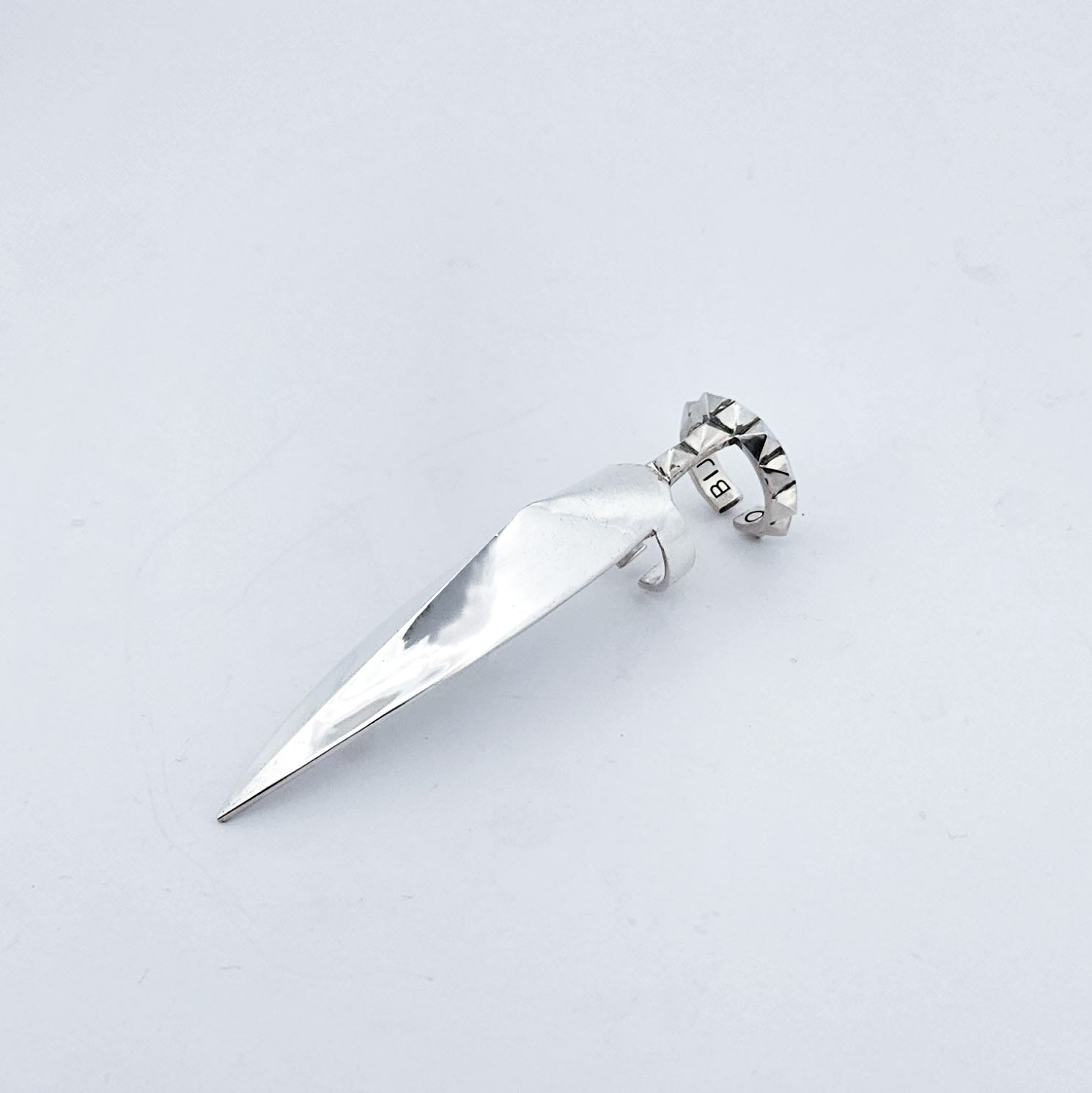 Studded Pyramid Oversized Claw
