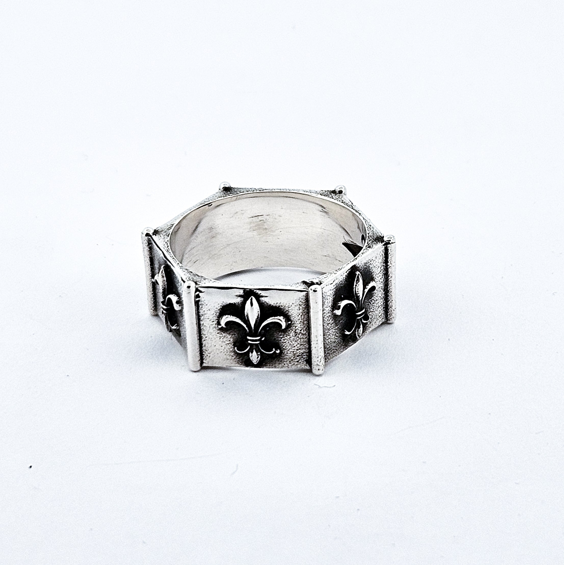 Sterling Silver Fleur de Lys Ring Band