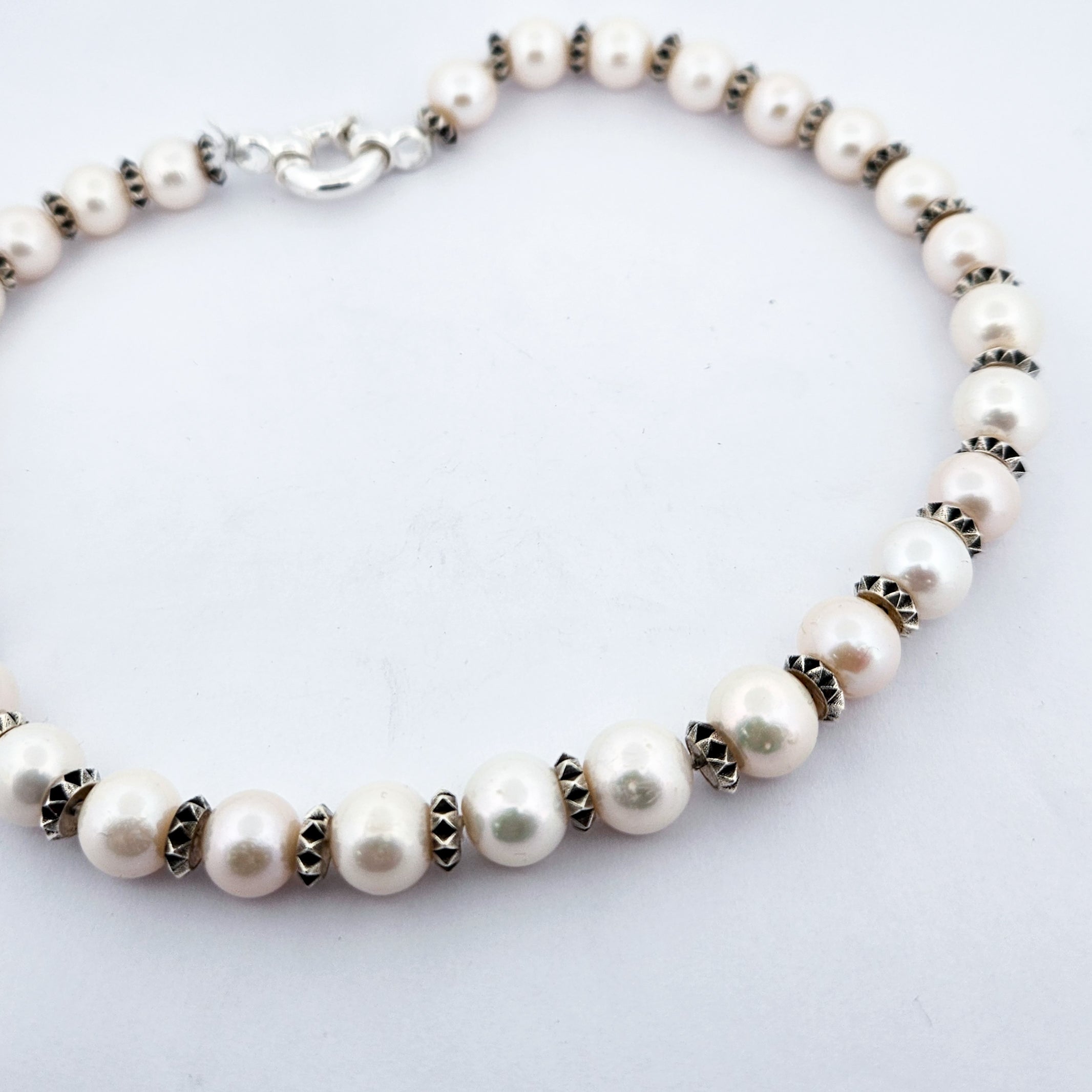 Studded Fresh Water Pearl Chocker Necklace - 15 Inches