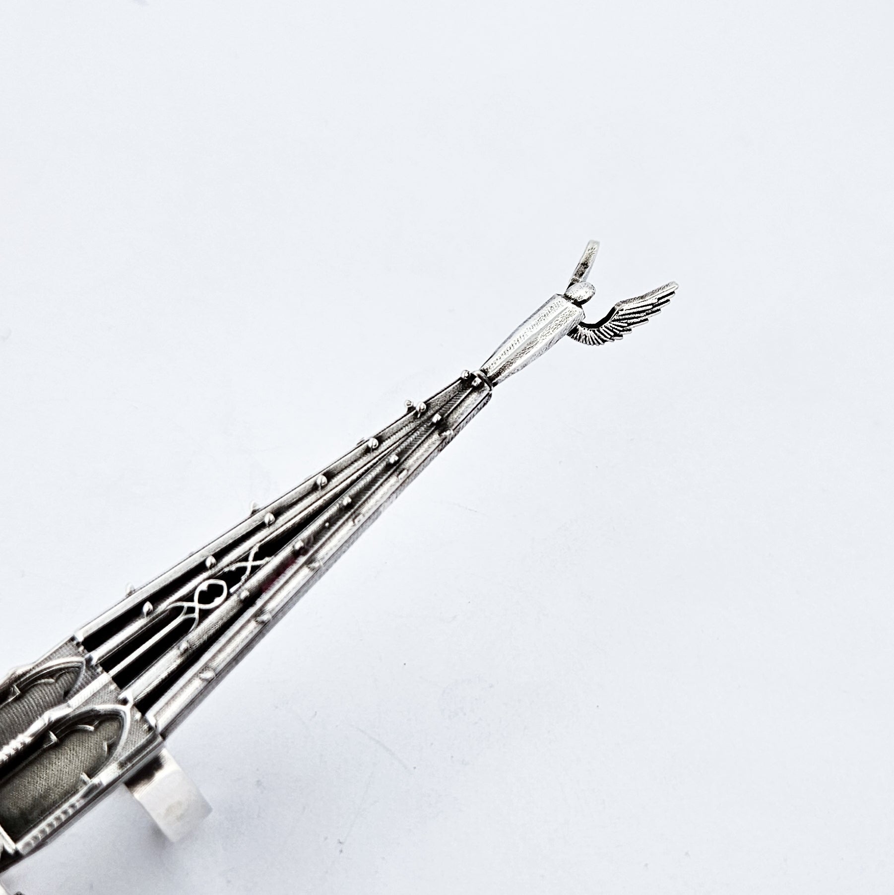 Temple of Temptations Oversized Fake Nail Ring Claw