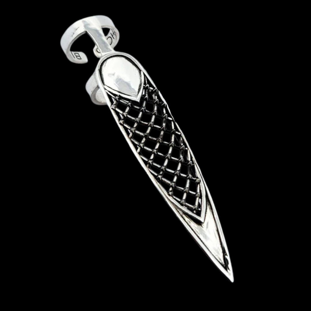 Oversized Studded Confessional Mesh Claw - Fake Nail Ring