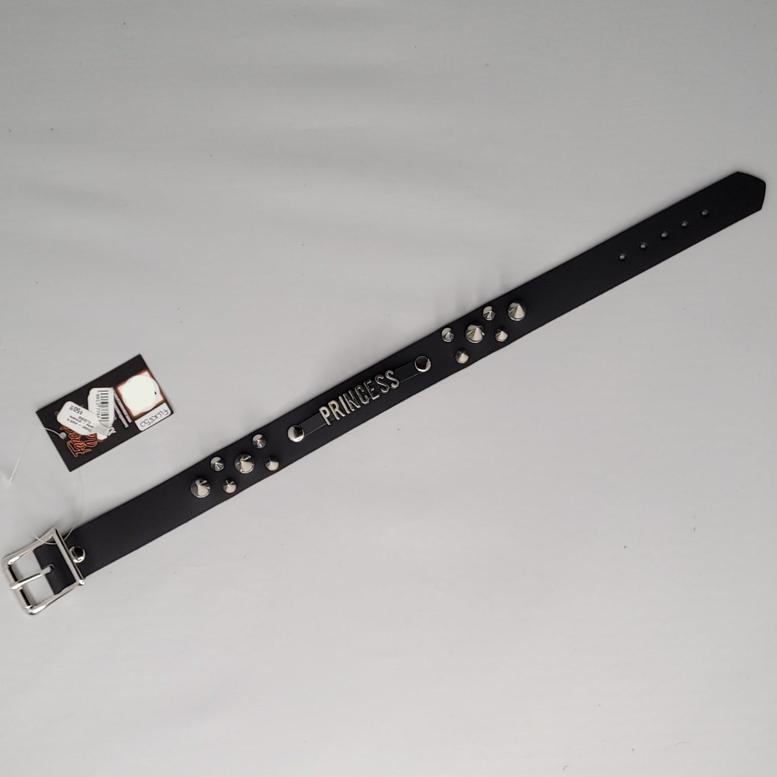 Choker - word w spike - princess - FLCK850  Medium- Thick Princess Spikes MEDIUM