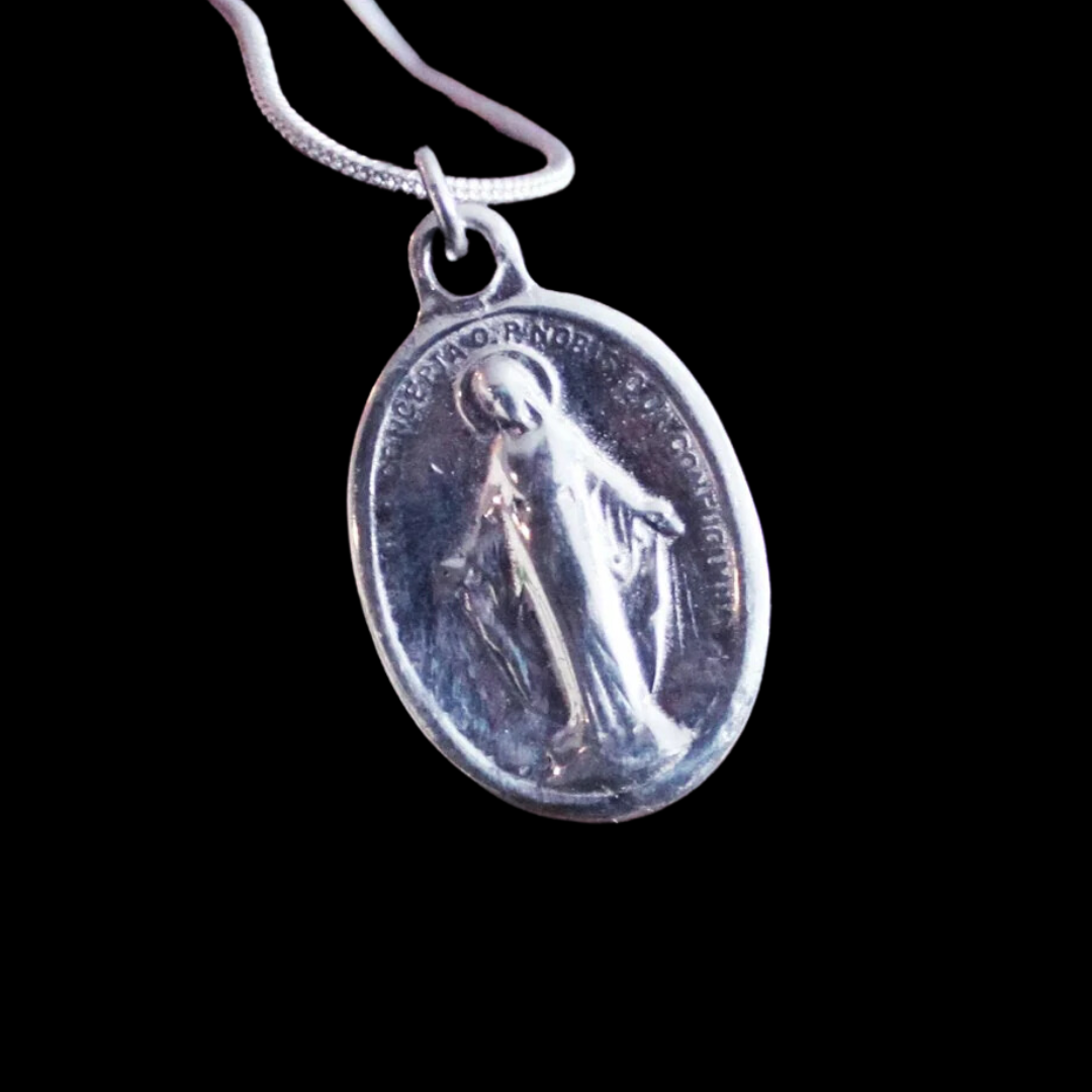 Silver Virgin Mary Pendant - Inchoo Bijoux