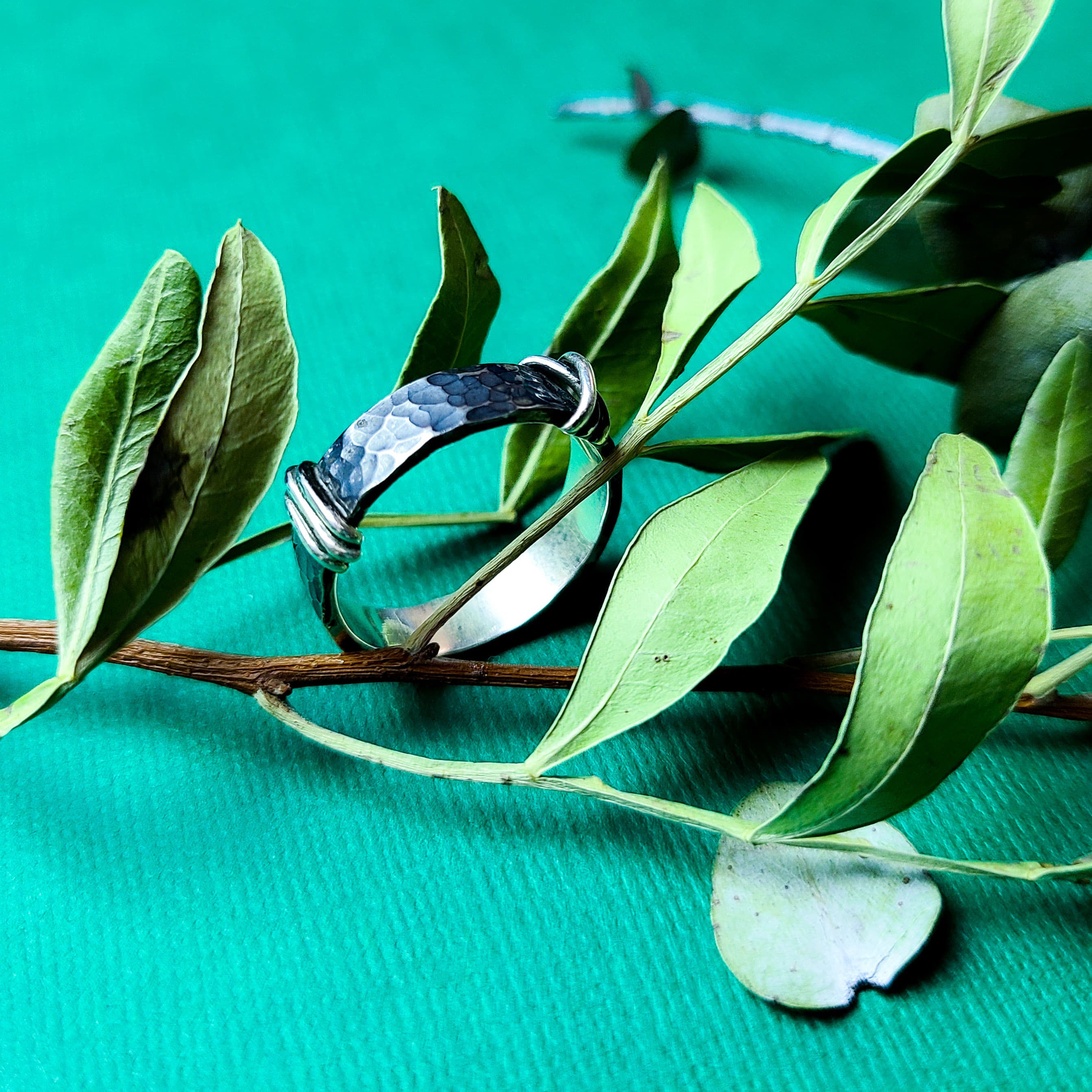 5mm Hammered Silver Mens Wedding Band Ring - Inchoo Bijoux