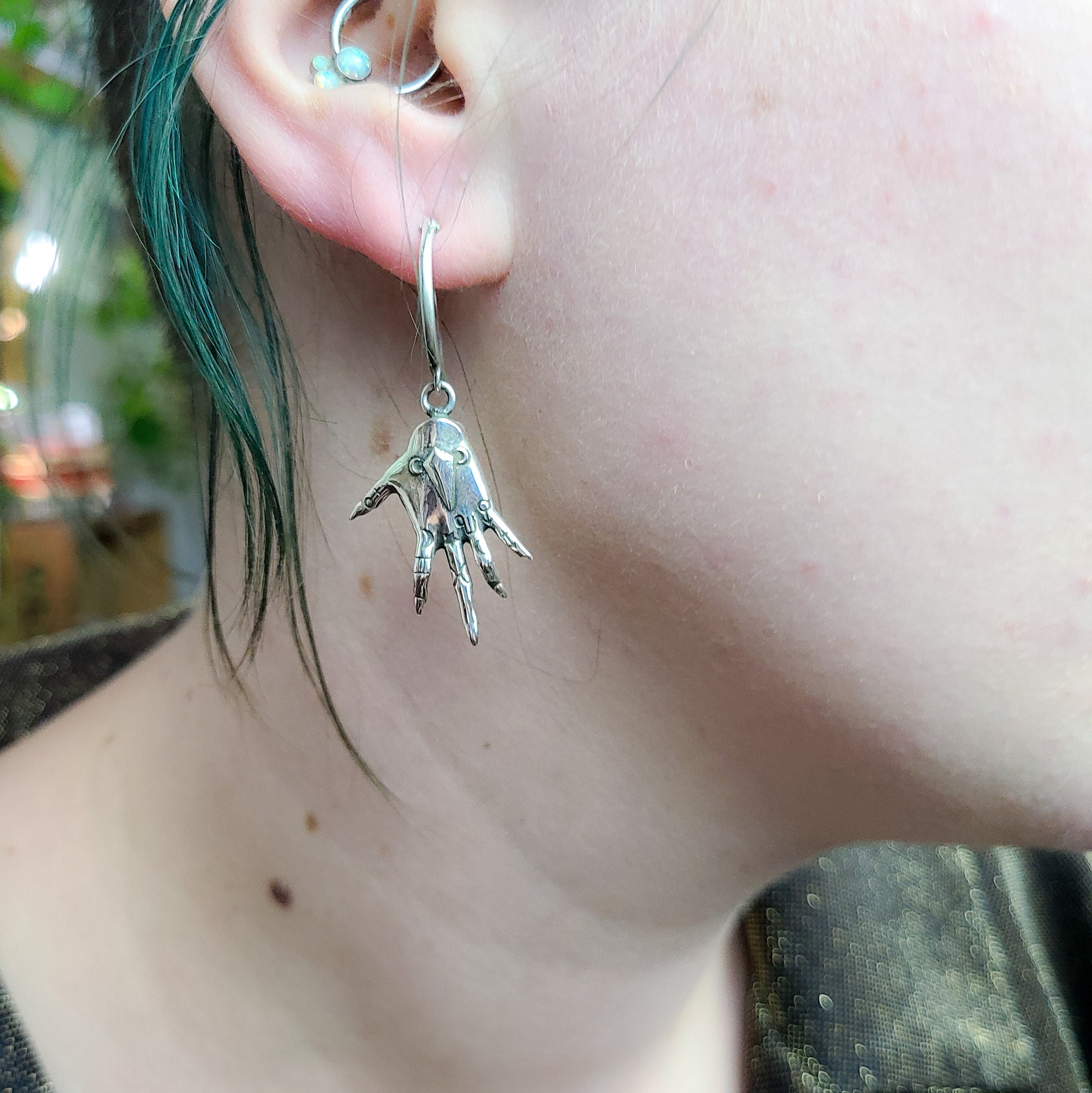 Palmistry Witch Hands Hoop Earrings in Sterling Silver - Inchoo Bijoux