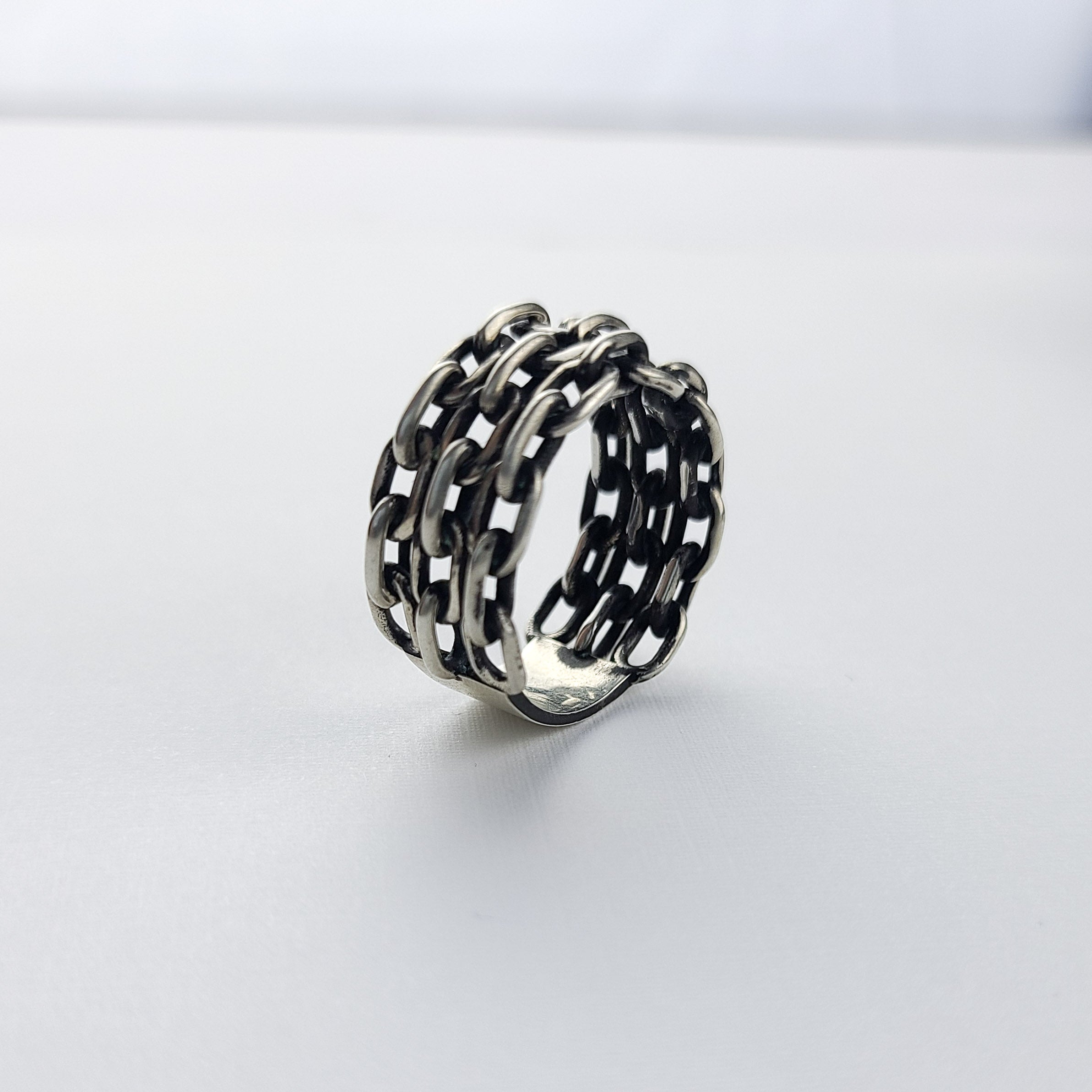 Wide 3 Row Keeper Chain Ring