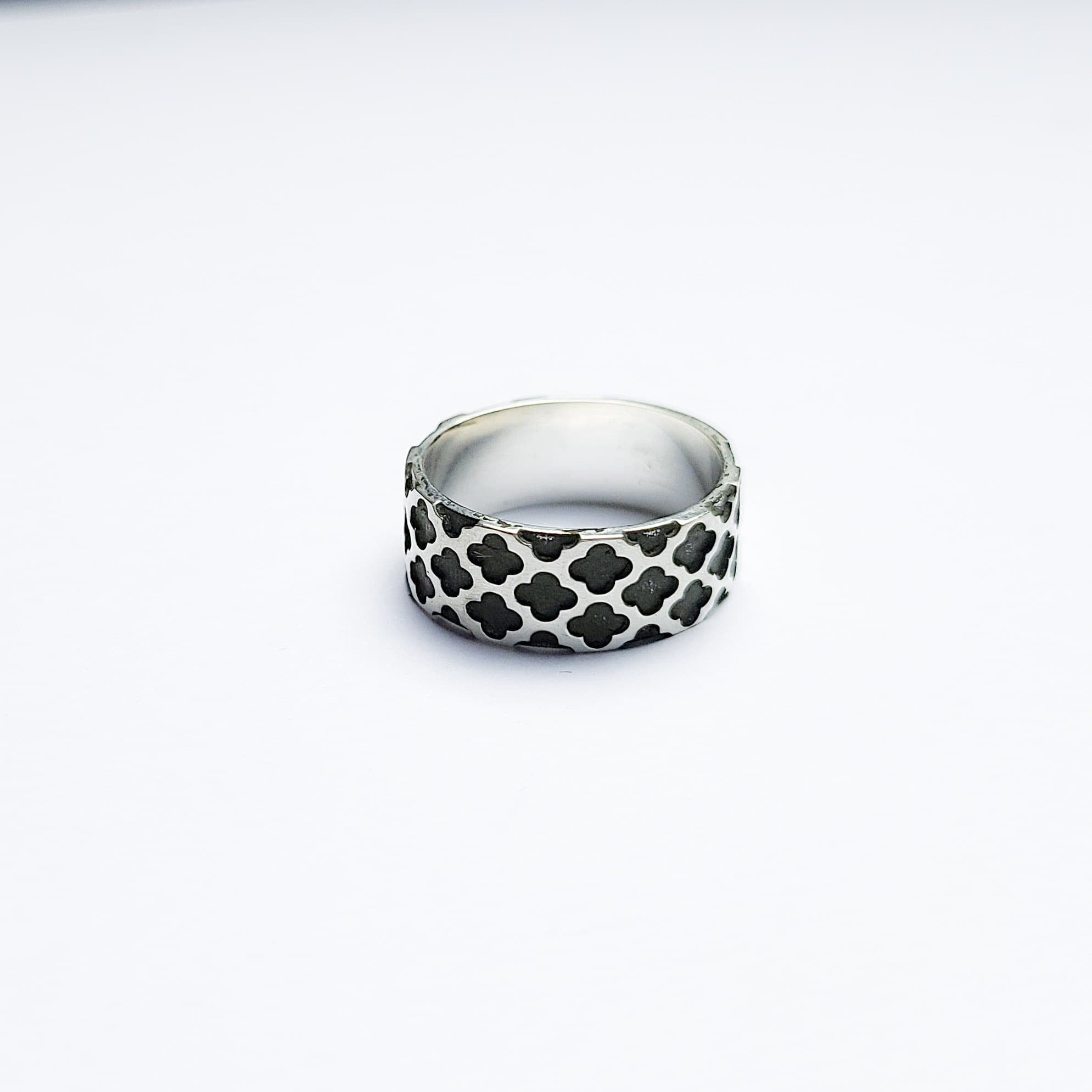 8mm Wide Confessional Pattern Ring Band-Ring-Inchoo Bijoux-Inchoo Bijoux