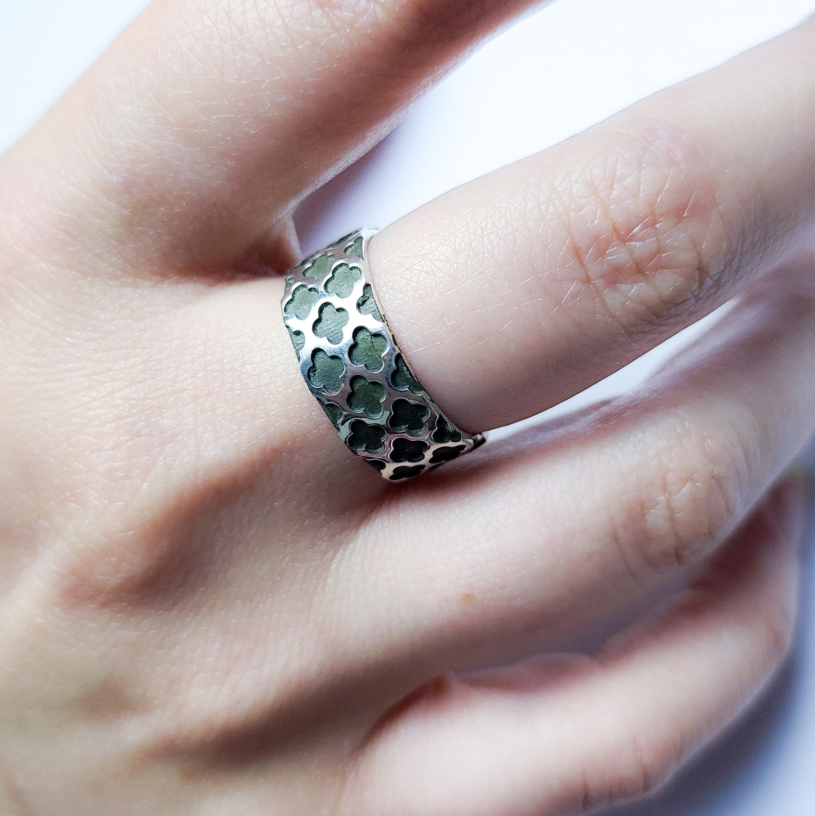 8mm Wide Confessional Pattern Ring Band-Ring-Inchoo Bijoux-Inchoo Bijoux
