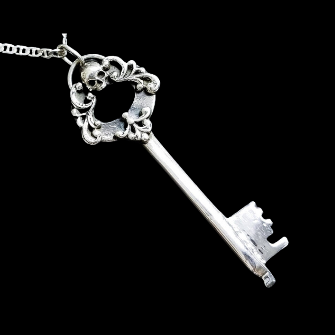 Victorian Skull Key Pendant - Inchoo Bijoux