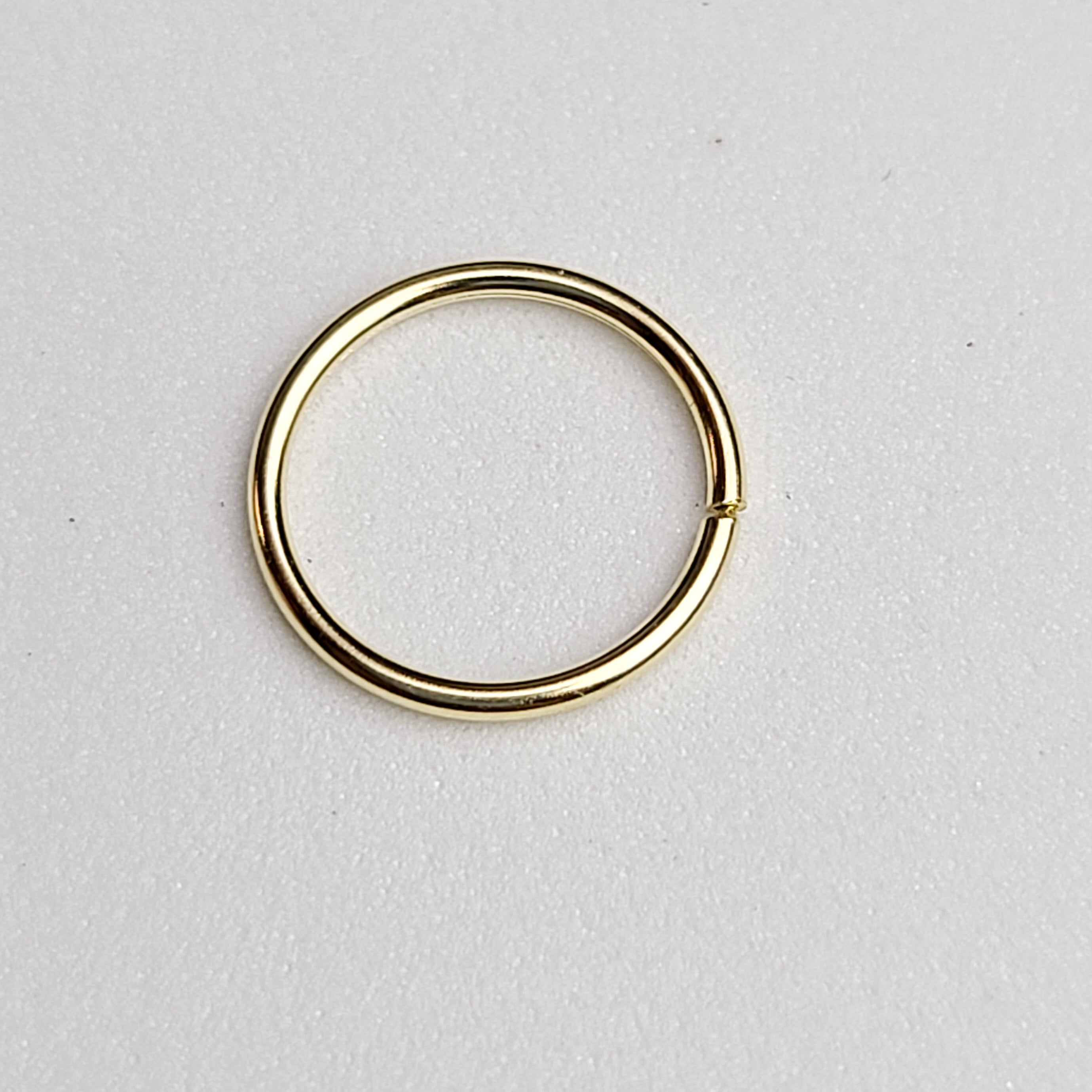 Simple Septum Hoop - Gold Options