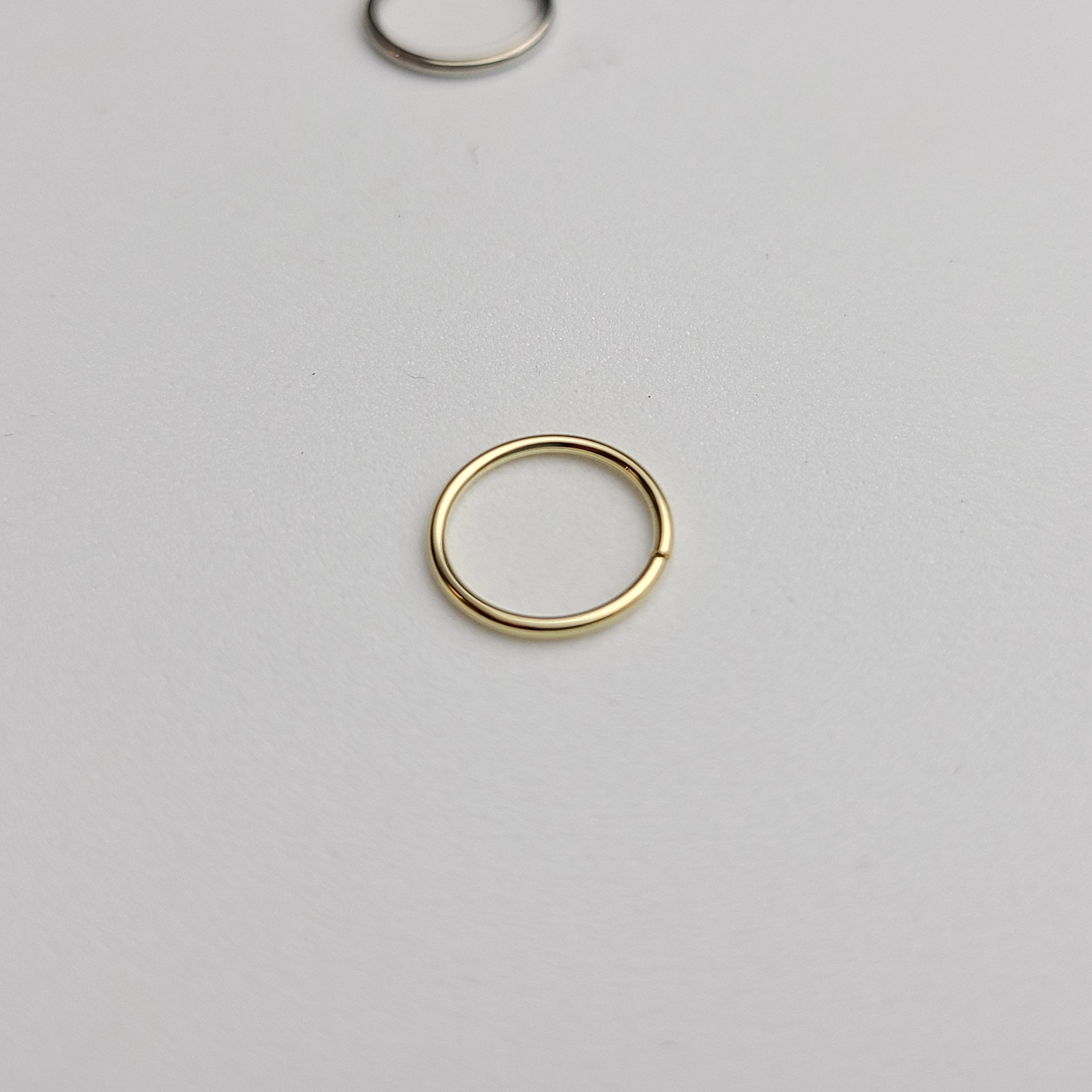 Simple Septum Hoop - Gold Options