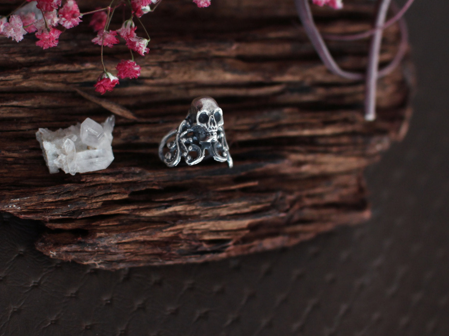 Silver Skull & Lace Ring - Inchoo Bijoux