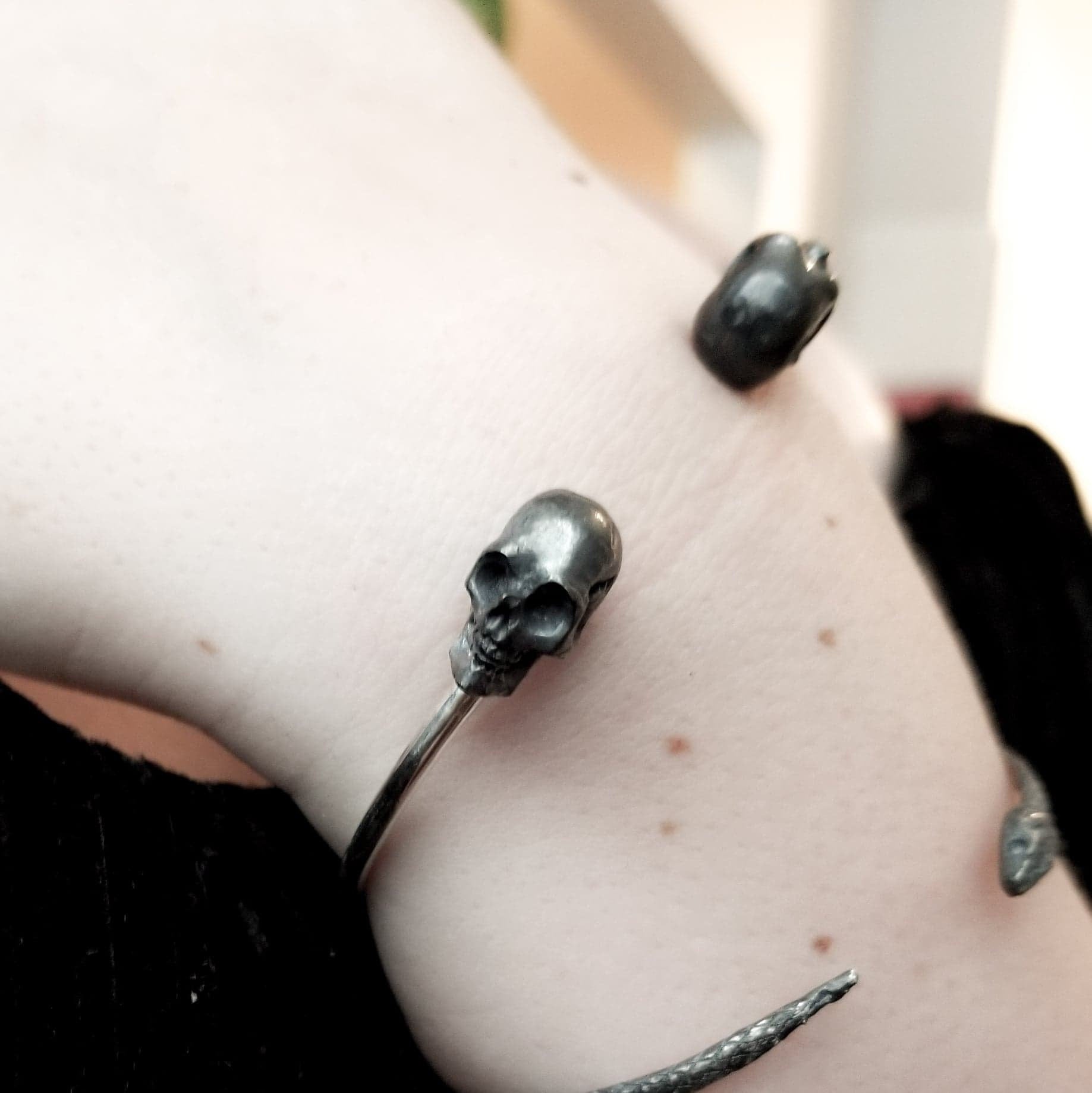 Mens Silver Skull Bracelet - Inchoo Bijoux