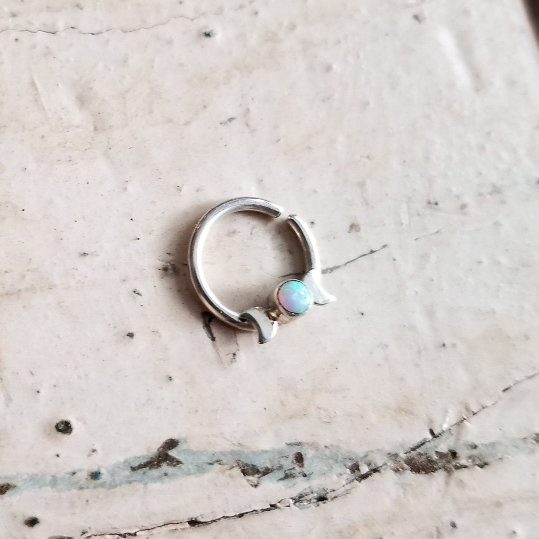 Opal Moon Phase Septum-Septum-Inchoo Bijoux-Inchoo Bijoux