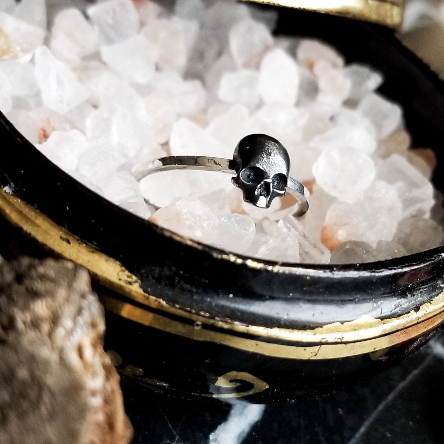Tiny Silver Skull Ring Stackable - Inchoo Bijoux