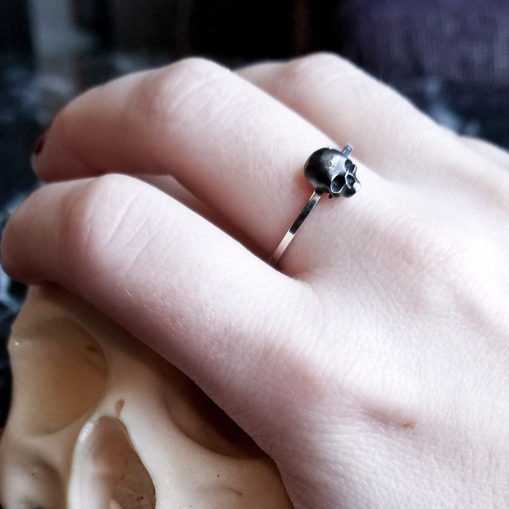 Tiny Silver Skull Ring Stackable - Inchoo Bijoux