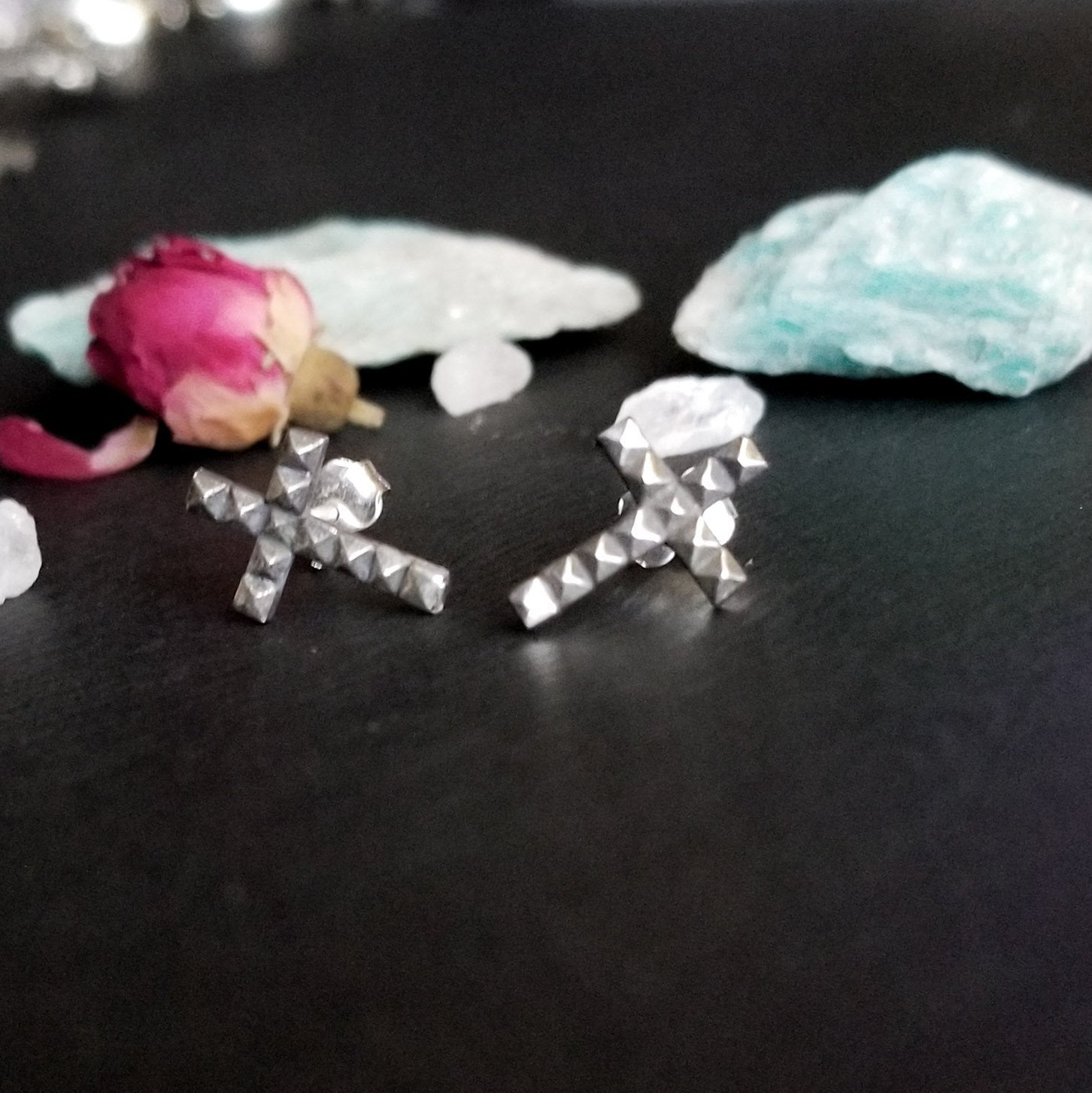 Tiny Studded Cross Earrings - Inchoo Bijoux